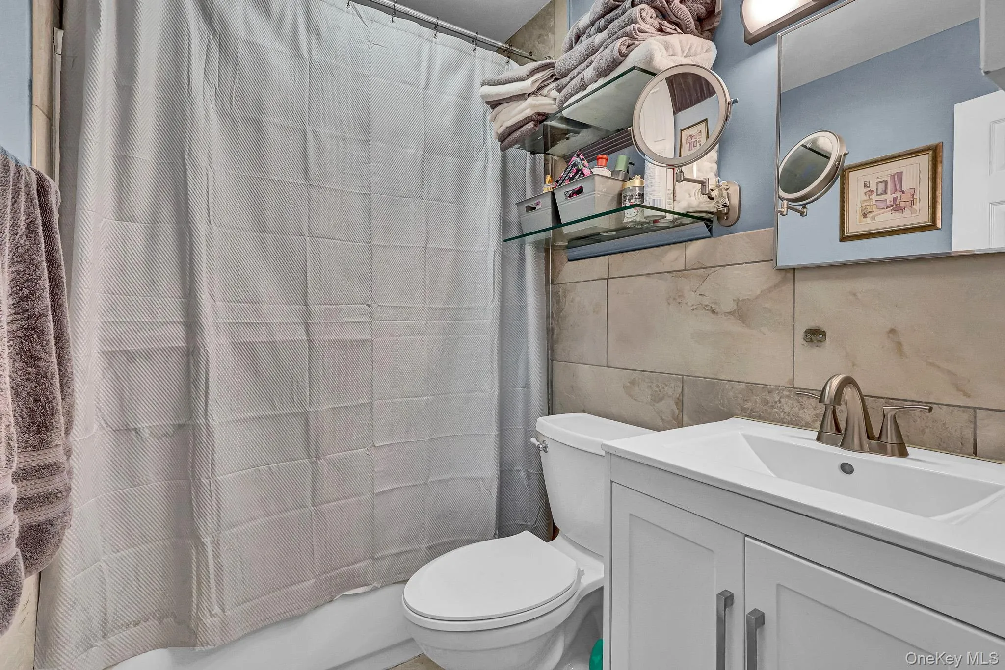 98 Granny Road, Brookhaven, NY, 4 Bedrooms Bedrooms, 9 Rooms Rooms,2 BathroomsBathrooms,Residential,For Rent,Granny,0,1000919 98 Granny Road, Brookhaven, NY, 4 Bedrooms Bedrooms, 9 Rooms Rooms,2 BathroomsBathrooms,Residential,For Rent,Granny,0,1000919