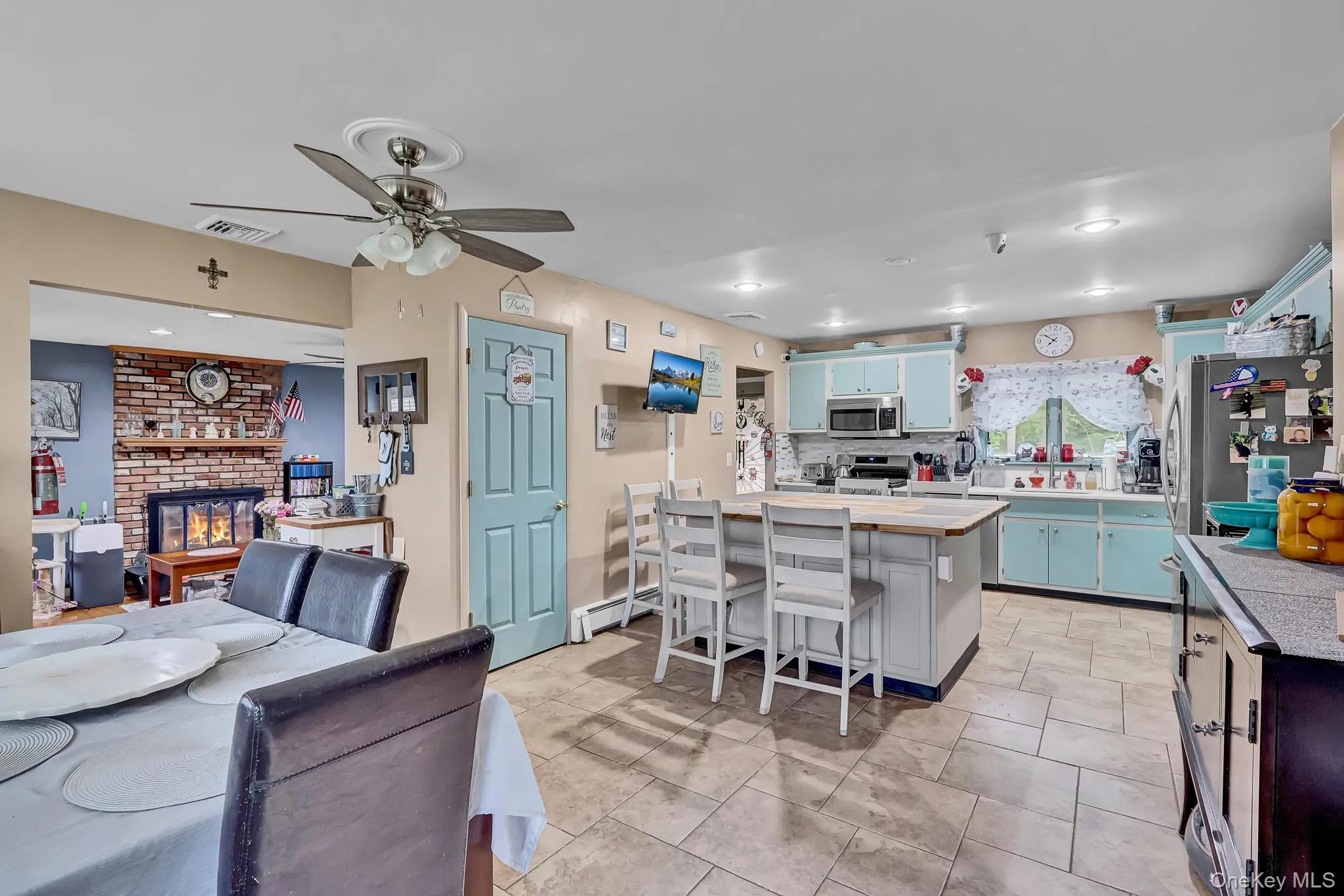 98 Granny Road, Brookhaven, NY, 4 Bedrooms Bedrooms, 9 Rooms Rooms,2 BathroomsBathrooms,Residential,For Rent,Granny,0,1000919 98 Granny Road, Brookhaven, NY, 4 Bedrooms Bedrooms, 9 Rooms Rooms,2 BathroomsBathrooms,Residential,For Rent,Granny,0,1000919