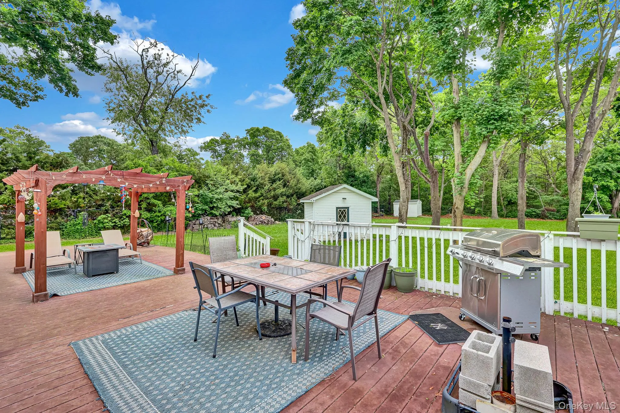 98 Granny Road, Brookhaven, NY, 4 Bedrooms Bedrooms, 9 Rooms Rooms,2 BathroomsBathrooms,Residential,For Rent,Granny,0,1000919 98 Granny Road, Brookhaven, NY, 4 Bedrooms Bedrooms, 9 Rooms Rooms,2 BathroomsBathrooms,Residential,For Rent,Granny,0,1000919