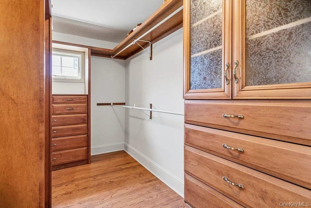 12 Davison Avenue, Hempstead, NY, 3 Bedrooms Bedrooms, 8 Rooms Rooms,2 BathroomsBathrooms,Residential,For Rent,Davison,0,1000923 12 Davison Avenue, Hempstead, NY, 3 Bedrooms Bedrooms, 8 Rooms Rooms,2 BathroomsBathrooms,Residential,For Rent,Davison,0,1000923
