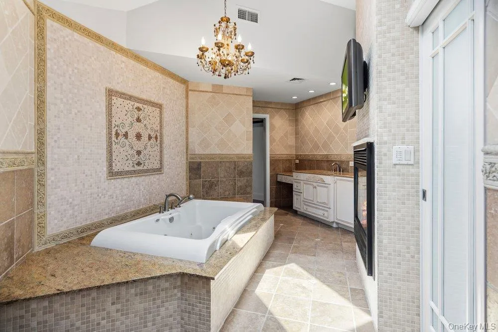 12 Davison Avenue, Hempstead, NY, 3 Bedrooms Bedrooms, 8 Rooms Rooms,2 BathroomsBathrooms,Residential,For Rent,Davison,0,1000923 12 Davison Avenue, Hempstead, NY, 3 Bedrooms Bedrooms, 8 Rooms Rooms,2 BathroomsBathrooms,Residential,For Rent,Davison,0,1000923