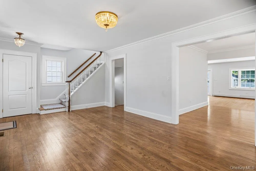 12 Davison Avenue, Hempstead, NY, 3 Bedrooms Bedrooms, 8 Rooms Rooms,2 BathroomsBathrooms,Residential,For Rent,Davison,0,1000923 12 Davison Avenue, Hempstead, NY, 3 Bedrooms Bedrooms, 8 Rooms Rooms,2 BathroomsBathrooms,Residential,For Rent,Davison,0,1000923