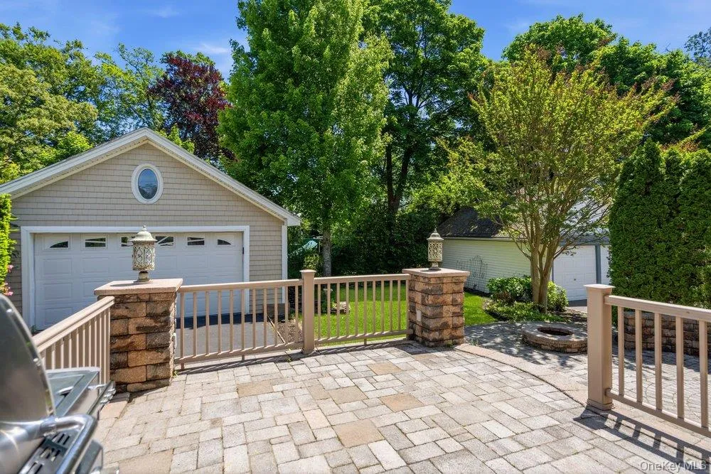 12 Davison Avenue, Hempstead, NY, 3 Bedrooms Bedrooms, 8 Rooms Rooms,2 BathroomsBathrooms,Residential,For Rent,Davison,0,1000923 12 Davison Avenue, Hempstead, NY, 3 Bedrooms Bedrooms, 8 Rooms Rooms,2 BathroomsBathrooms,Residential,For Rent,Davison,0,1000923