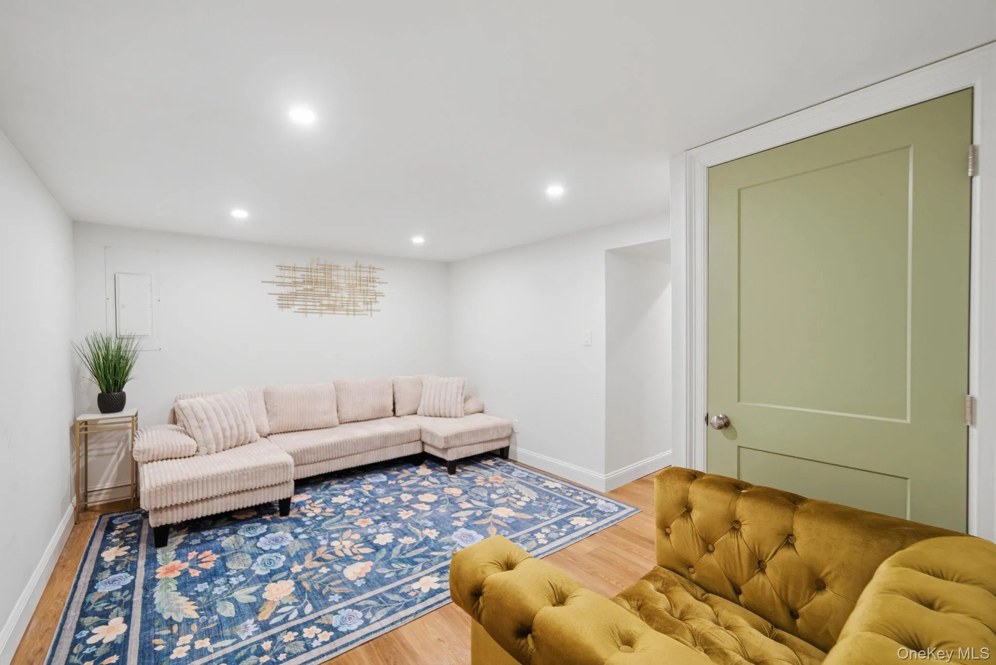 8 Wood Haven Place, Huntington, NY, 5 Bedrooms Bedrooms, 10 Rooms Rooms,2 BathroomsBathrooms,Residential,For Rent,Wood Haven,0,1000929 8 Wood Haven Place, Huntington, NY, 5 Bedrooms Bedrooms, 10 Rooms Rooms,2 BathroomsBathrooms,Residential,For Rent,Wood Haven,0,1000929