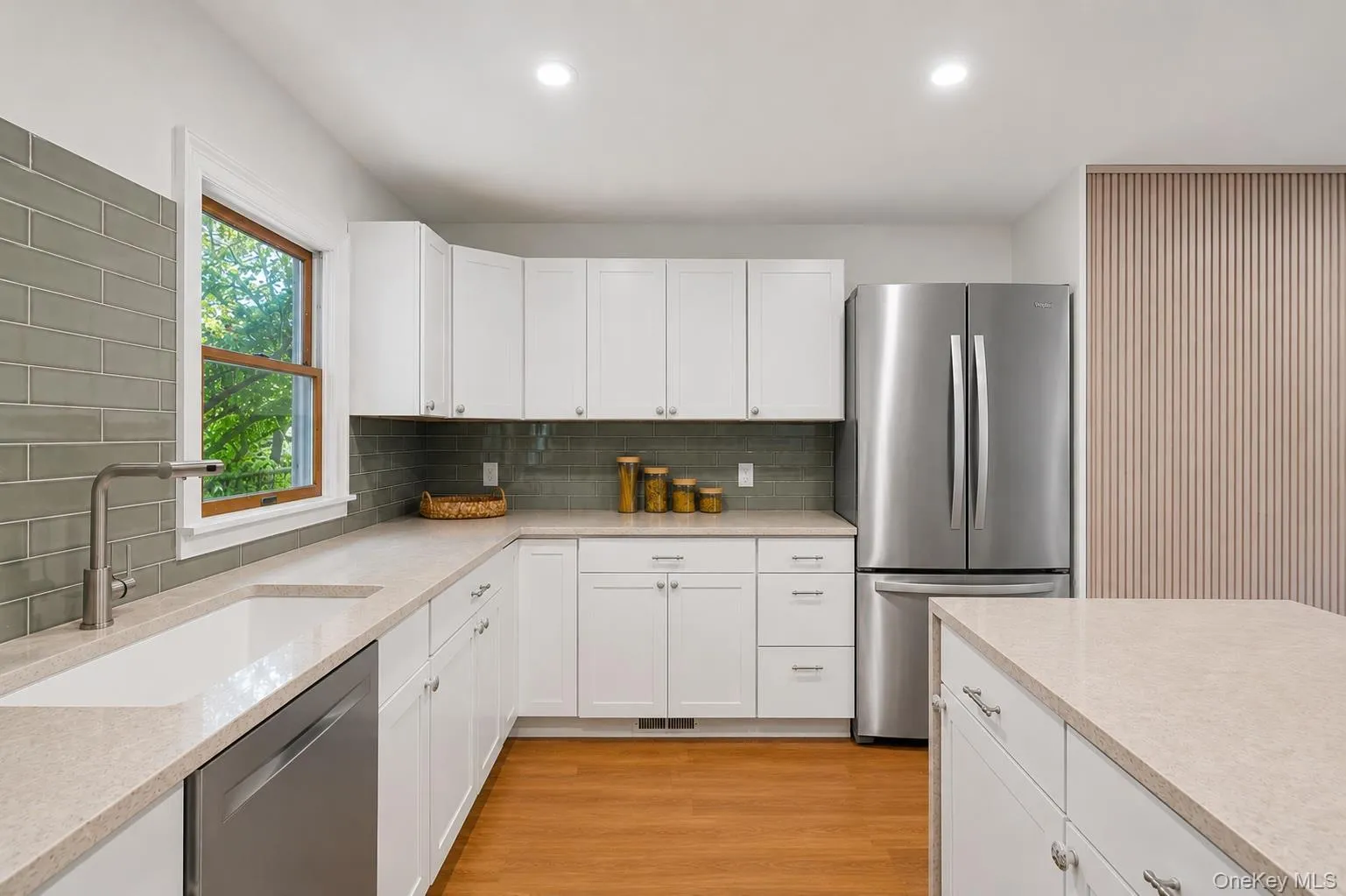 8 Wood Haven Place, Huntington, NY, 5 Bedrooms Bedrooms, 10 Rooms Rooms,2 BathroomsBathrooms,Residential,For Rent,Wood Haven,0,1000929 8 Wood Haven Place, Huntington, NY, 5 Bedrooms Bedrooms, 10 Rooms Rooms,2 BathroomsBathrooms,Residential,For Rent,Wood Haven,0,1000929