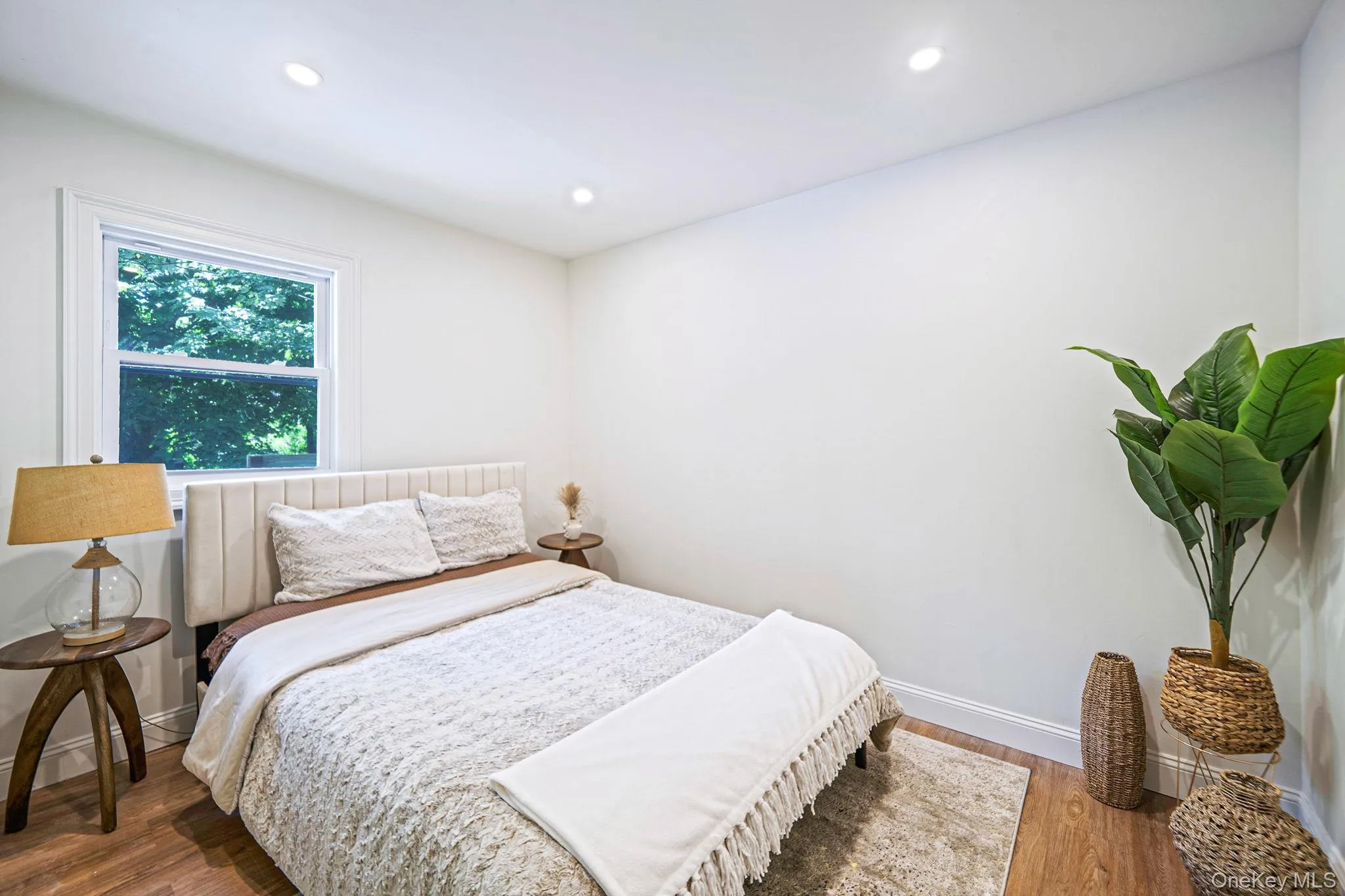 8 Wood Haven Place, Huntington, NY, 5 Bedrooms Bedrooms, 10 Rooms Rooms,2 BathroomsBathrooms,Residential,For Rent,Wood Haven,0,1000929 8 Wood Haven Place, Huntington, NY, 5 Bedrooms Bedrooms, 10 Rooms Rooms,2 BathroomsBathrooms,Residential,For Rent,Wood Haven,0,1000929
