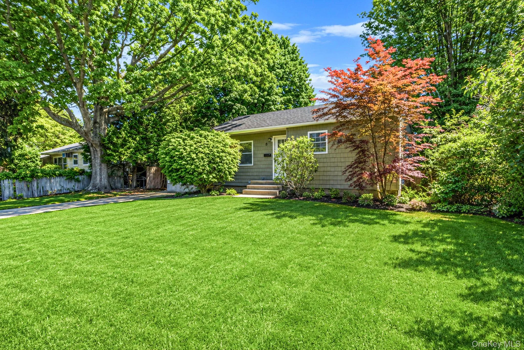 8 Wood Haven Place, Huntington, NY, 5 Bedrooms Bedrooms, 10 Rooms Rooms,2 BathroomsBathrooms,Residential,For Rent,Wood Haven,0,1000929 8 Wood Haven Place, Huntington, NY, 5 Bedrooms Bedrooms, 10 Rooms Rooms,2 BathroomsBathrooms,Residential,For Rent,Wood Haven,0,1000929
