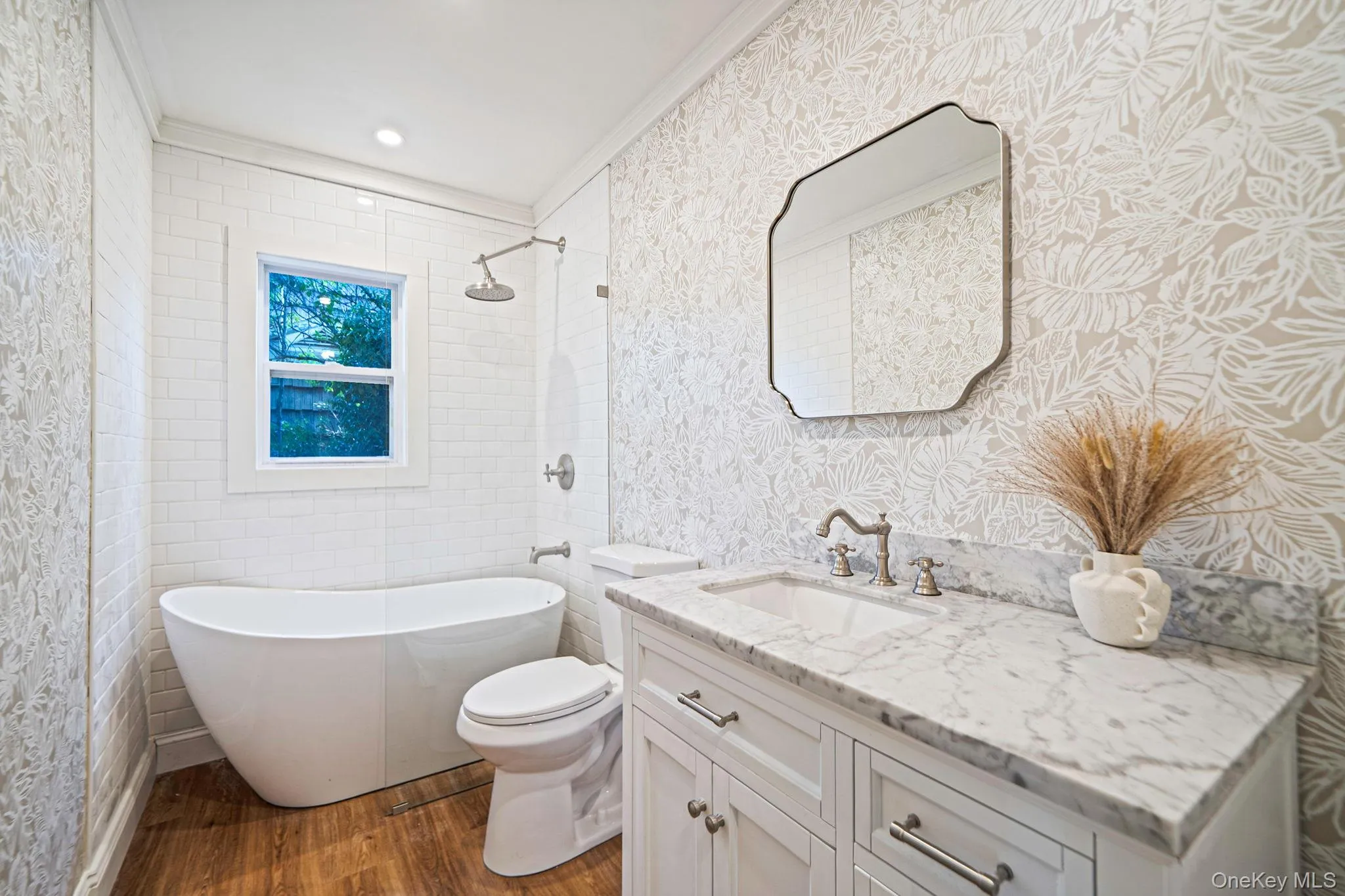 8 Wood Haven Place, Huntington, NY, 5 Bedrooms Bedrooms, 10 Rooms Rooms,2 BathroomsBathrooms,Residential,For Rent,Wood Haven,0,1000929 8 Wood Haven Place, Huntington, NY, 5 Bedrooms Bedrooms, 10 Rooms Rooms,2 BathroomsBathrooms,Residential,For Rent,Wood Haven,0,1000929