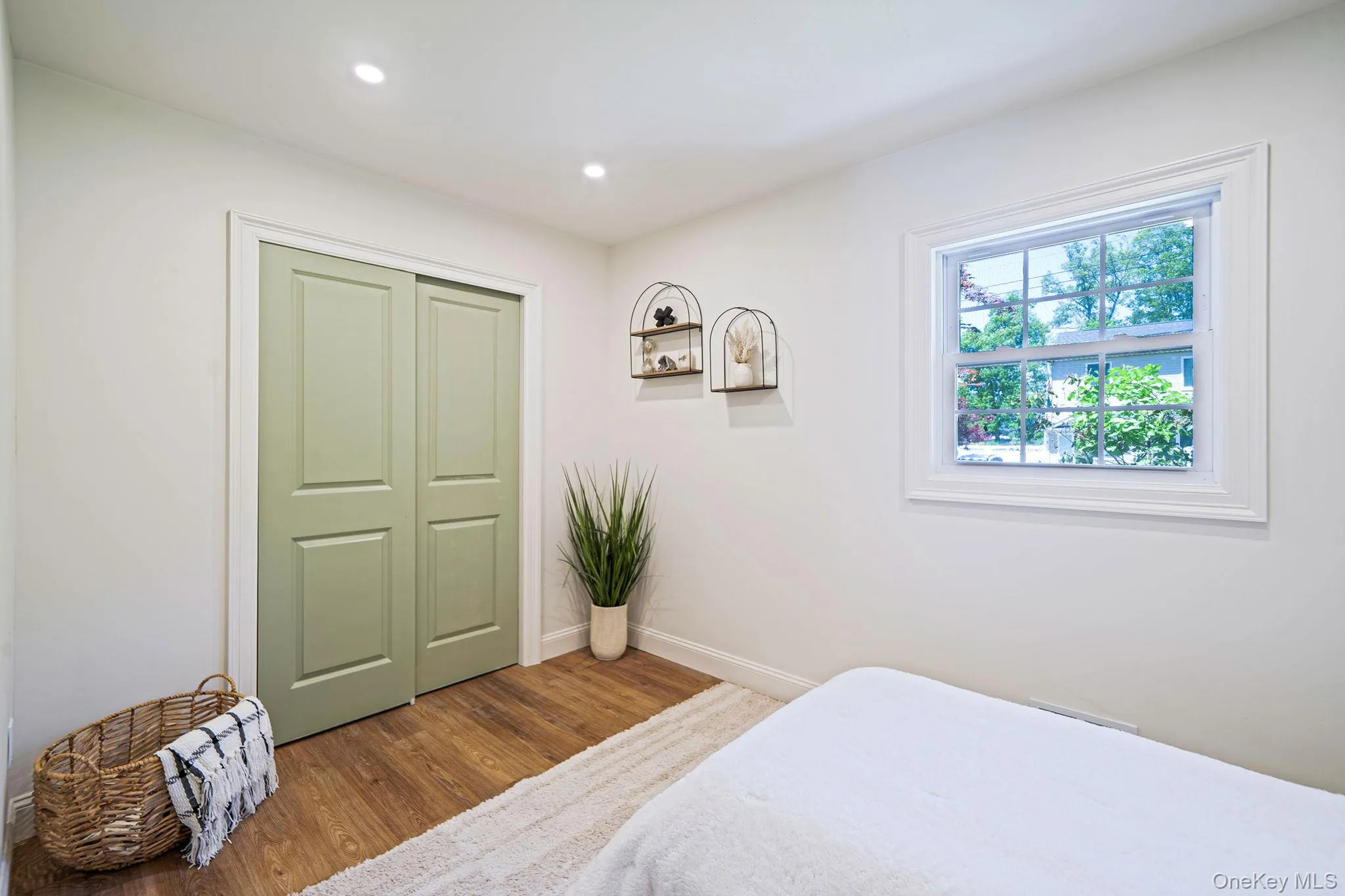 8 Wood Haven Place, Huntington, NY, 5 Bedrooms Bedrooms, 10 Rooms Rooms,2 BathroomsBathrooms,Residential,For Rent,Wood Haven,0,1000929 8 Wood Haven Place, Huntington, NY, 5 Bedrooms Bedrooms, 10 Rooms Rooms,2 BathroomsBathrooms,Residential,For Rent,Wood Haven,0,1000929