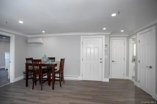 35-4 New York Avenue, Huntington, NY, 3 Bedrooms Bedrooms, 5 Rooms Rooms,1 BathroomBathrooms,Residential Lease,For Rent,New York,0,1000930 35-4 New York Avenue, Huntington, NY, 3 Bedrooms Bedrooms, 5 Rooms Rooms,1 BathroomBathrooms,Residential Lease,For Rent,New York,0,1000930