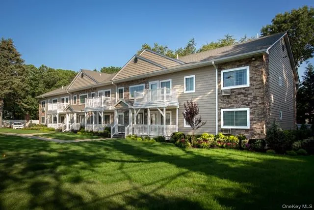 198B Jefferson Avenue, Smithtown, NY, 1 Bedroom Bedrooms, 3 Rooms Rooms,1 BathroomBathrooms,Residential Lease,For Rent,Jefferson,0,1000935 198B Jefferson Avenue, Smithtown, NY, 1 Bedroom Bedrooms, 3 Rooms Rooms,1 BathroomBathrooms,Residential Lease,For Rent,Jefferson,0,1000935