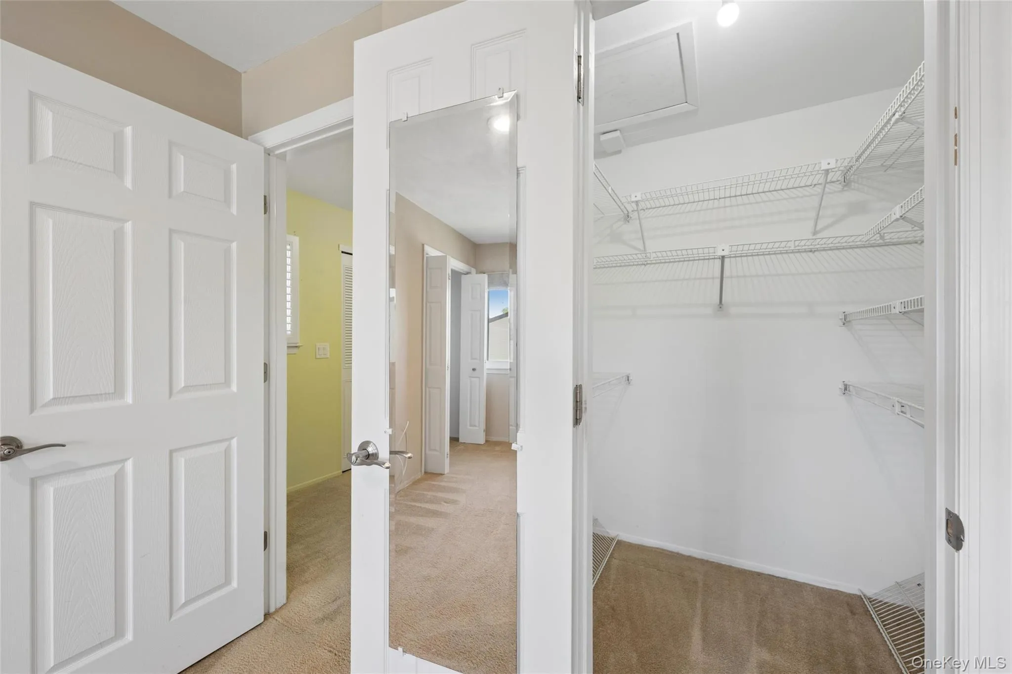 86 Cambridge Drive, Babylon, NY, 2 Bedrooms Bedrooms, 5 Rooms Rooms,1 BathroomBathrooms,Residential,For Rent,Cambridge,0,1000936 86 Cambridge Drive, Babylon, NY, 2 Bedrooms Bedrooms, 5 Rooms Rooms,1 BathroomBathrooms,Residential,For Rent,Cambridge,0,1000936