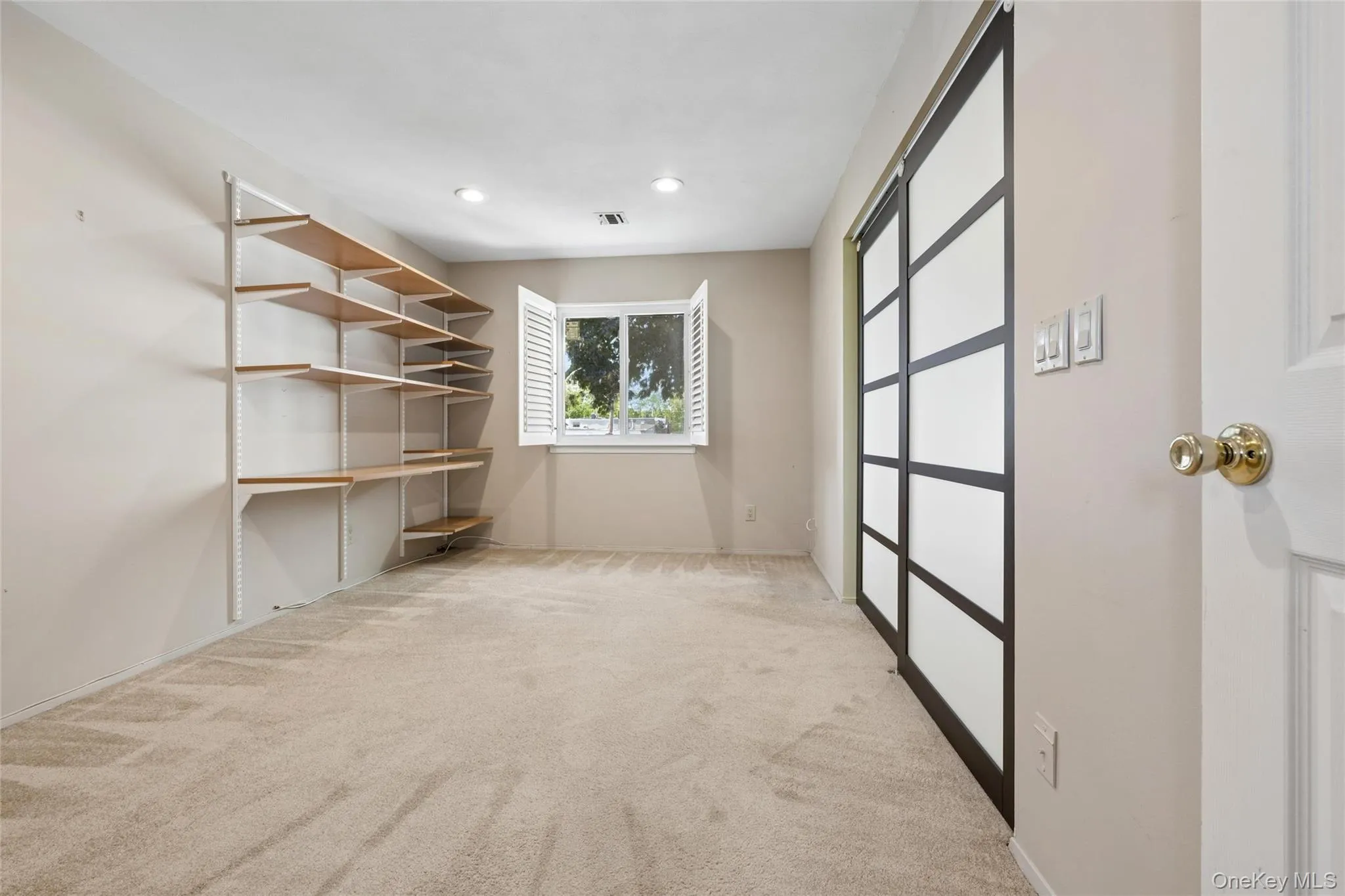 86 Cambridge Drive, Babylon, NY, 2 Bedrooms Bedrooms, 5 Rooms Rooms,1 BathroomBathrooms,Residential,For Rent,Cambridge,0,1000936 86 Cambridge Drive, Babylon, NY, 2 Bedrooms Bedrooms, 5 Rooms Rooms,1 BathroomBathrooms,Residential,For Rent,Cambridge,0,1000936