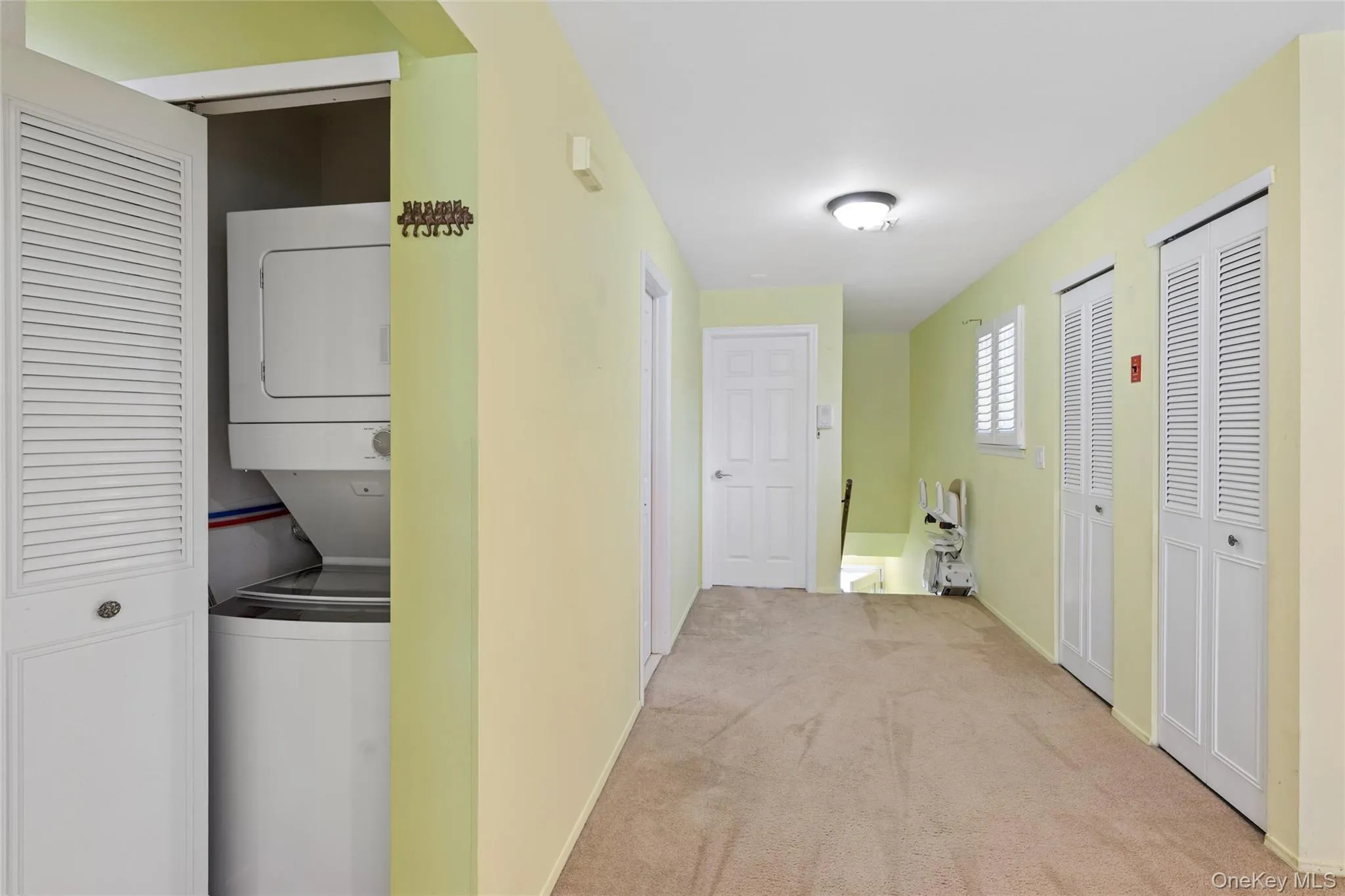 86 Cambridge Drive, Babylon, NY, 2 Bedrooms Bedrooms, 5 Rooms Rooms,1 BathroomBathrooms,Residential,For Rent,Cambridge,0,1000936 86 Cambridge Drive, Babylon, NY, 2 Bedrooms Bedrooms, 5 Rooms Rooms,1 BathroomBathrooms,Residential,For Rent,Cambridge,0,1000936
