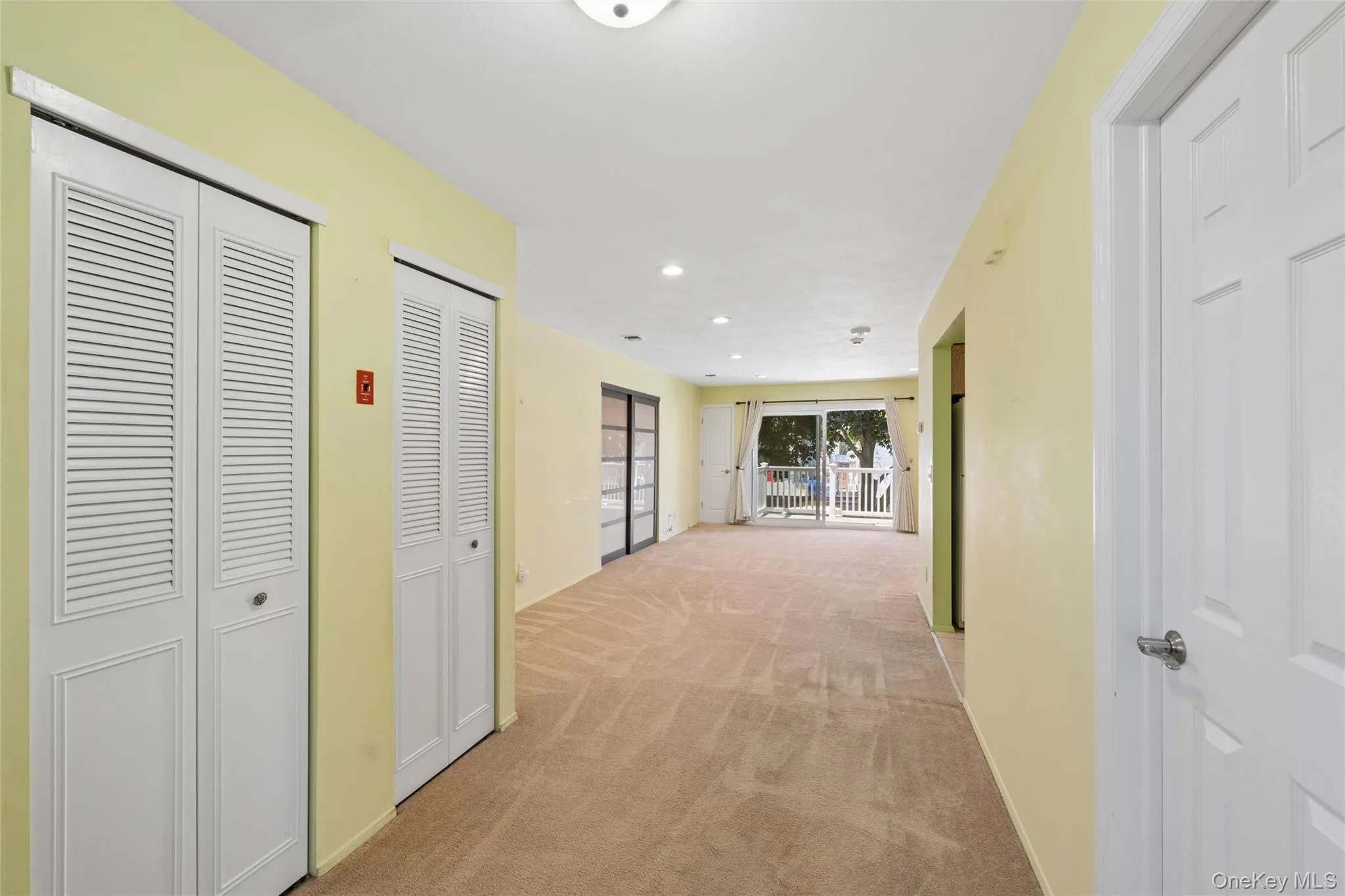 86 Cambridge Drive, Babylon, NY, 2 Bedrooms Bedrooms, 5 Rooms Rooms,1 BathroomBathrooms,Residential,For Rent,Cambridge,0,1000936 86 Cambridge Drive, Babylon, NY, 2 Bedrooms Bedrooms, 5 Rooms Rooms,1 BathroomBathrooms,Residential,For Rent,Cambridge,0,1000936