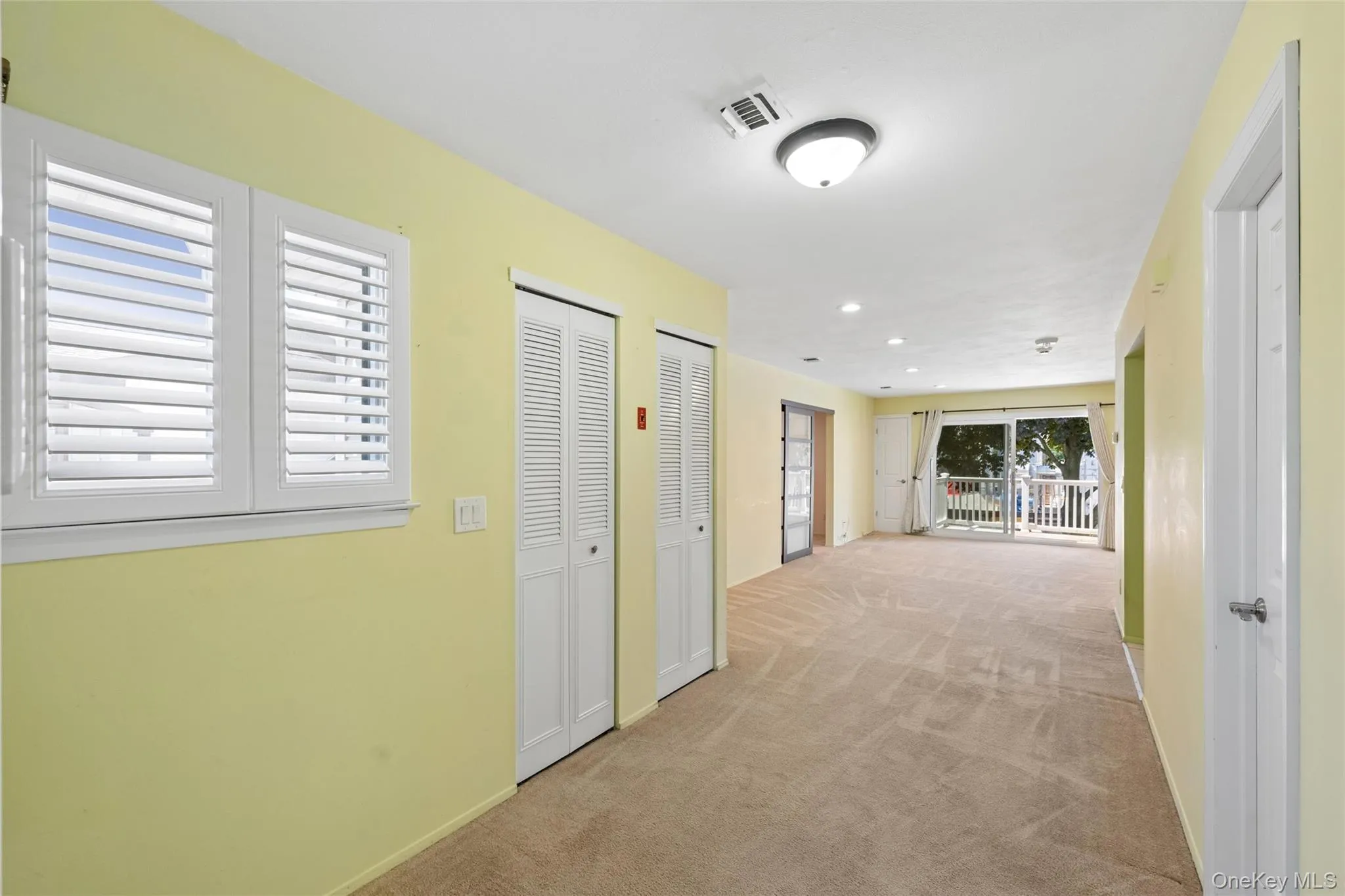 86 Cambridge Drive, Babylon, NY, 2 Bedrooms Bedrooms, 5 Rooms Rooms,1 BathroomBathrooms,Residential,For Rent,Cambridge,0,1000936 86 Cambridge Drive, Babylon, NY, 2 Bedrooms Bedrooms, 5 Rooms Rooms,1 BathroomBathrooms,Residential,For Rent,Cambridge,0,1000936