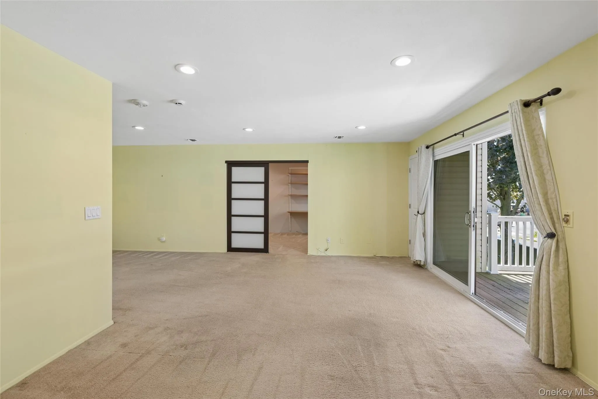 86 Cambridge Drive, Babylon, NY, 2 Bedrooms Bedrooms, 5 Rooms Rooms,1 BathroomBathrooms,Residential,For Rent,Cambridge,0,1000936 86 Cambridge Drive, Babylon, NY, 2 Bedrooms Bedrooms, 5 Rooms Rooms,1 BathroomBathrooms,Residential,For Rent,Cambridge,0,1000936
