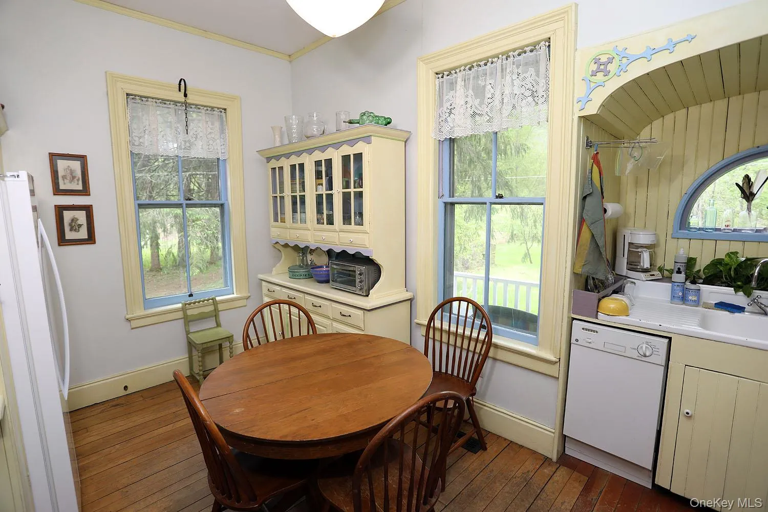 12 Railroad Street, Fremont, NY, 6 Bedrooms Bedrooms, 11 Rooms Rooms,2 BathroomsBathrooms,Residential,For Rent,Railroad,0,1000943 12 Railroad Street, Fremont, NY, 6 Bedrooms Bedrooms, 11 Rooms Rooms,2 BathroomsBathrooms,Residential,For Rent,Railroad,0,1000943