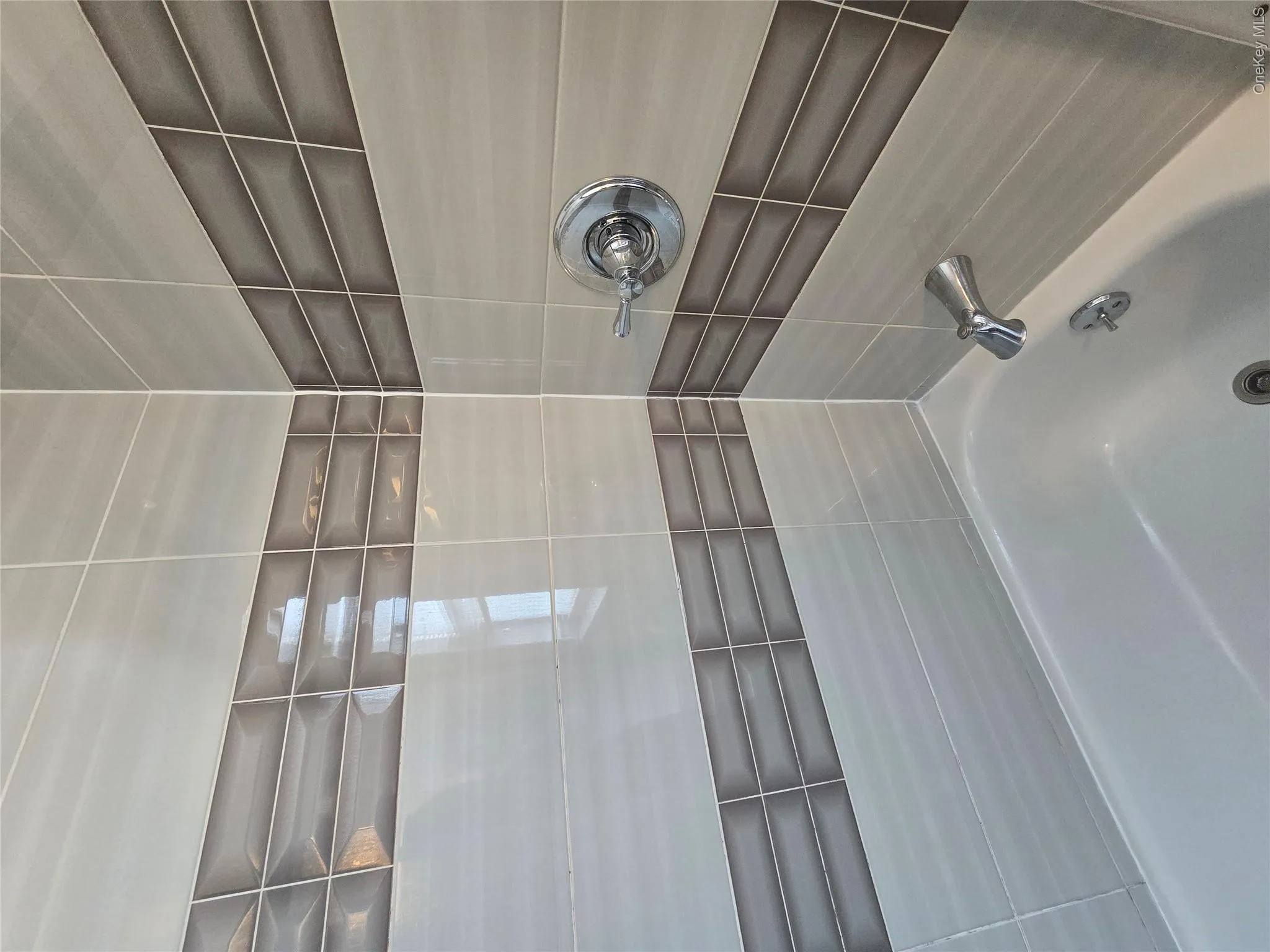 228-05 69th Avenue, New York, NY, 4 Bedrooms Bedrooms, 7 Rooms Rooms,3 BathroomsBathrooms,Residential Sale,For Rent,69th,0,1000944 228-05 69th Avenue, New York, NY, 4 Bedrooms Bedrooms, 7 Rooms Rooms,3 BathroomsBathrooms,Residential Sale,For Rent,69th,0,1000944