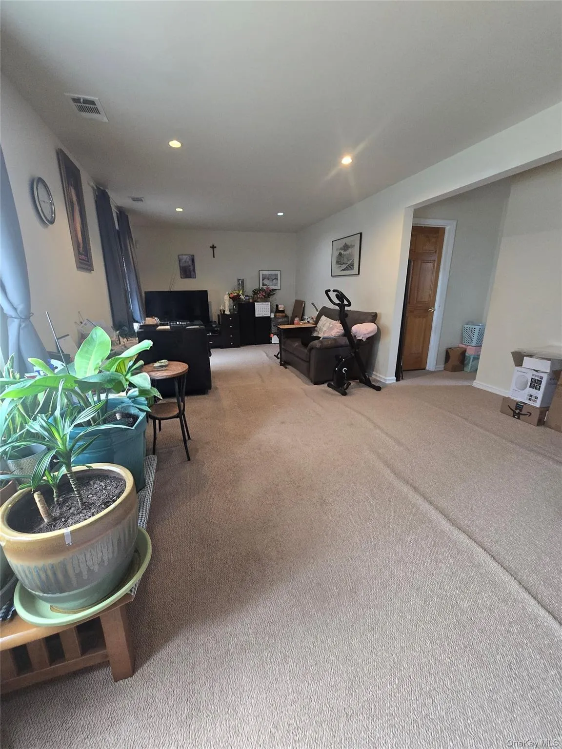 228-05 69th Avenue, New York, NY, 4 Bedrooms Bedrooms, 7 Rooms Rooms,3 BathroomsBathrooms,Residential Sale,For Rent,69th,0,1000944 228-05 69th Avenue, New York, NY, 4 Bedrooms Bedrooms, 7 Rooms Rooms,3 BathroomsBathrooms,Residential Sale,For Rent,69th,0,1000944