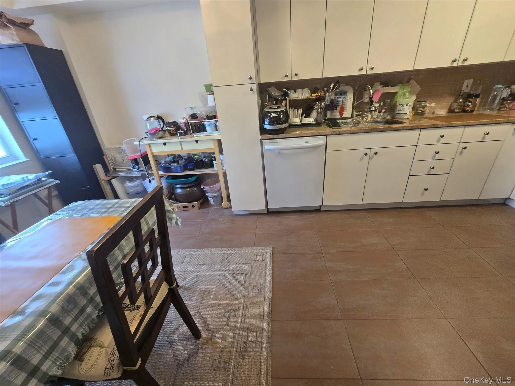 228-05 69th Avenue, New York, NY, 4 Bedrooms Bedrooms, 7 Rooms Rooms,3 BathroomsBathrooms,Residential,For Rent,69th,0,1000944 228-05 69th Avenue, New York, NY, 4 Bedrooms Bedrooms, 7 Rooms Rooms,3 BathroomsBathrooms,Residential,For Rent,69th,0,1000944