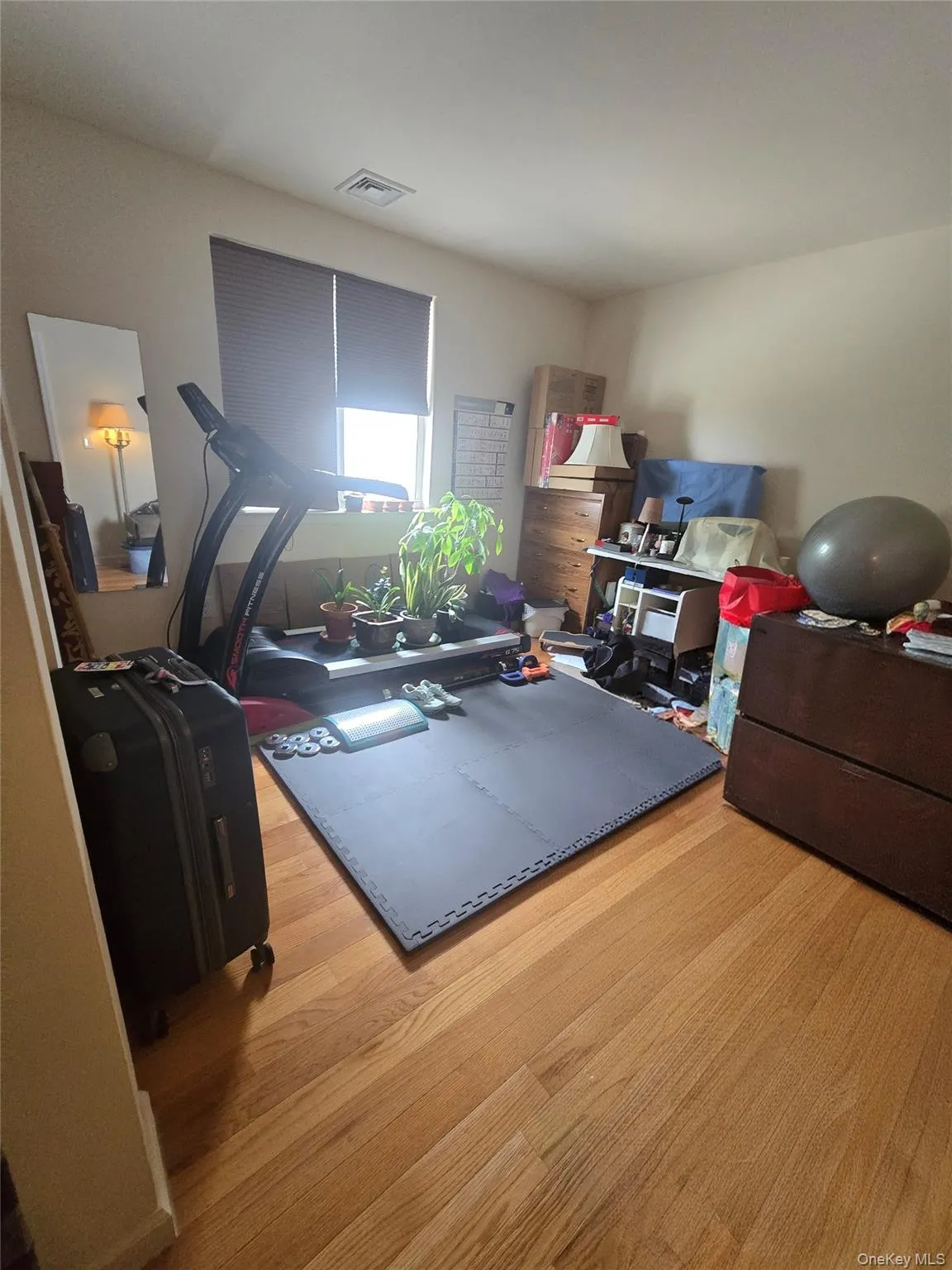 228-05 69th Avenue, New York, NY, 4 Bedrooms Bedrooms, 7 Rooms Rooms,3 BathroomsBathrooms,Residential,For Rent,69th,0,1000944 228-05 69th Avenue, New York, NY, 4 Bedrooms Bedrooms, 7 Rooms Rooms,3 BathroomsBathrooms,Residential,For Rent,69th,0,1000944