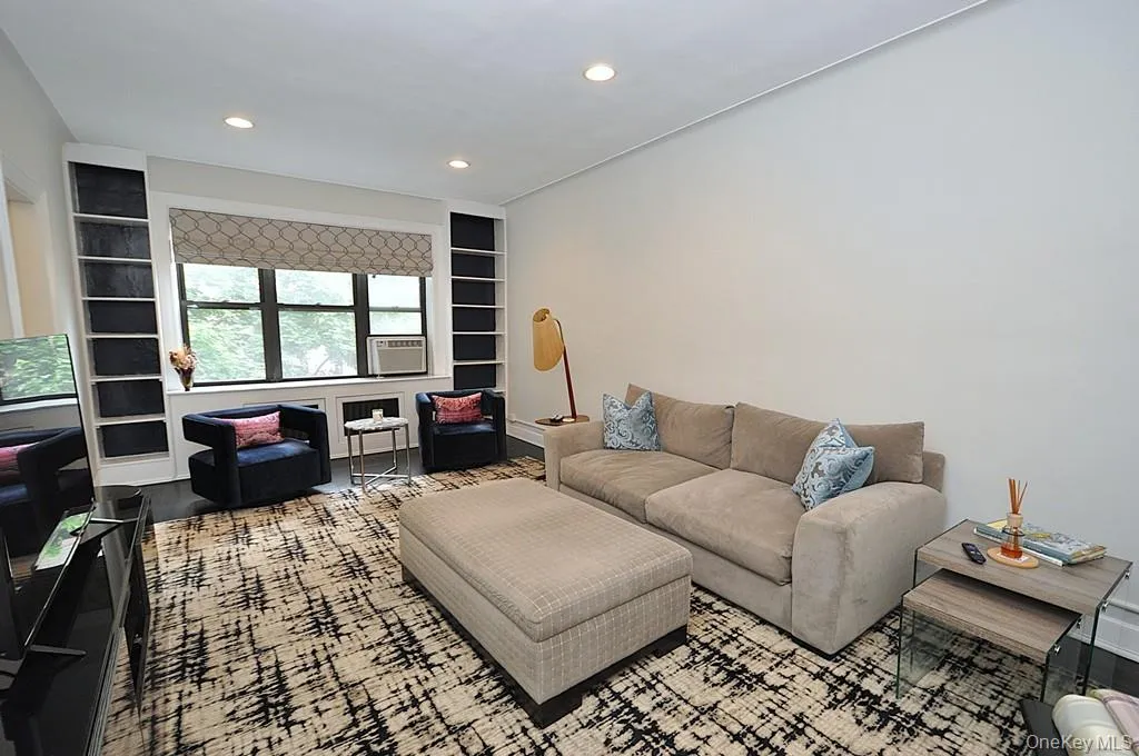 143 Garth Road, Eastchester, NY, 2 Bedrooms Bedrooms, 5 Rooms Rooms,2 BathroomsBathrooms,Residential,For Rent,Garth,0,1000951 143 Garth Road, Eastchester, NY, 2 Bedrooms Bedrooms, 5 Rooms Rooms,2 BathroomsBathrooms,Residential,For Rent,Garth,0,1000951