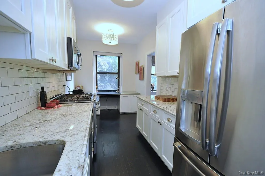 143 Garth Road, Eastchester, NY, 2 Bedrooms Bedrooms, 5 Rooms Rooms,2 BathroomsBathrooms,Residential,For Rent,Garth,0,1000951 143 Garth Road, Eastchester, NY, 2 Bedrooms Bedrooms, 5 Rooms Rooms,2 BathroomsBathrooms,Residential,For Rent,Garth,0,1000951
