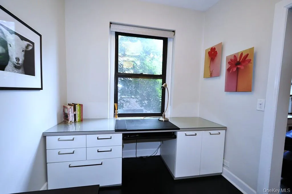143 Garth Road, Eastchester, NY, 2 Bedrooms Bedrooms, 5 Rooms Rooms,2 BathroomsBathrooms,Residential,For Rent,Garth,0,1000951 143 Garth Road, Eastchester, NY, 2 Bedrooms Bedrooms, 5 Rooms Rooms,2 BathroomsBathrooms,Residential,For Rent,Garth,0,1000951