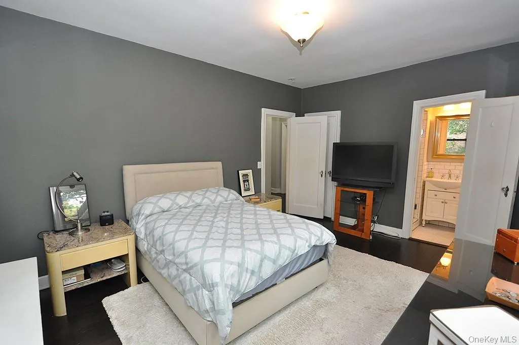 143 Garth Road, Eastchester, NY, 2 Bedrooms Bedrooms, 5 Rooms Rooms,2 BathroomsBathrooms,Residential,For Rent,Garth,0,1000951 143 Garth Road, Eastchester, NY, 2 Bedrooms Bedrooms, 5 Rooms Rooms,2 BathroomsBathrooms,Residential,For Rent,Garth,0,1000951