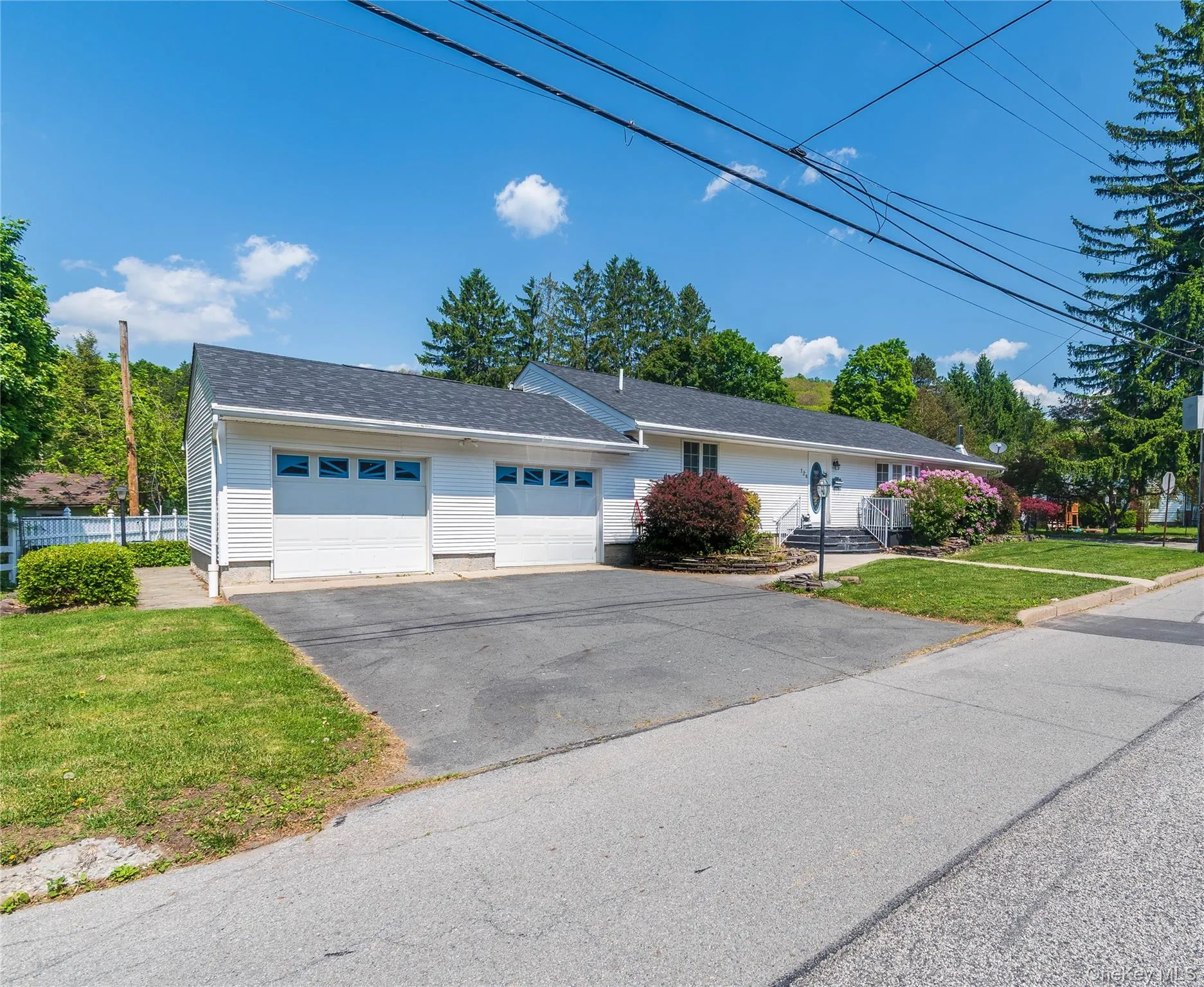 124 Orange Street, Port Jervis, NY, 3 Bedrooms Bedrooms, 7 Rooms Rooms,2 BathroomsBathrooms,Residential,For Rent,Orange,0,1000953 124 Orange Street, Port Jervis, NY, 3 Bedrooms Bedrooms, 7 Rooms Rooms,2 BathroomsBathrooms,Residential,For Rent,Orange,0,1000953