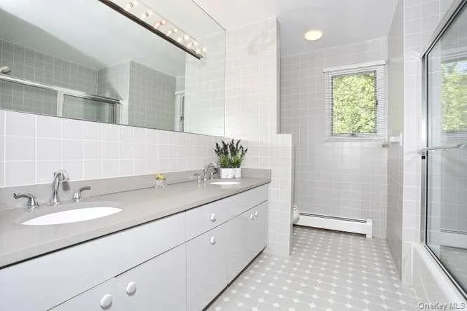 46 Concord Drive, Ramapo, NY, 7 Bedrooms Bedrooms, 14 Rooms Rooms,4 BathroomsBathrooms,Residential,For Rent,Concord,0,1000963 46 Concord Drive, Ramapo, NY, 7 Bedrooms Bedrooms, 14 Rooms Rooms,4 BathroomsBathrooms,Residential,For Rent,Concord,0,1000963