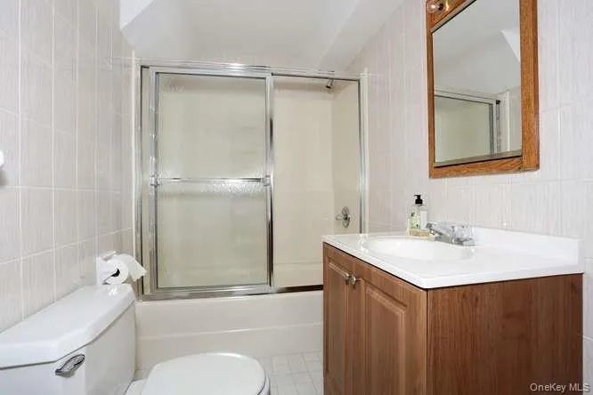 46 Concord Drive, Ramapo, NY, 7 Bedrooms Bedrooms, 14 Rooms Rooms,4 BathroomsBathrooms,Residential,For Rent,Concord,0,1000963 46 Concord Drive, Ramapo, NY, 7 Bedrooms Bedrooms, 14 Rooms Rooms,4 BathroomsBathrooms,Residential,For Rent,Concord,0,1000963