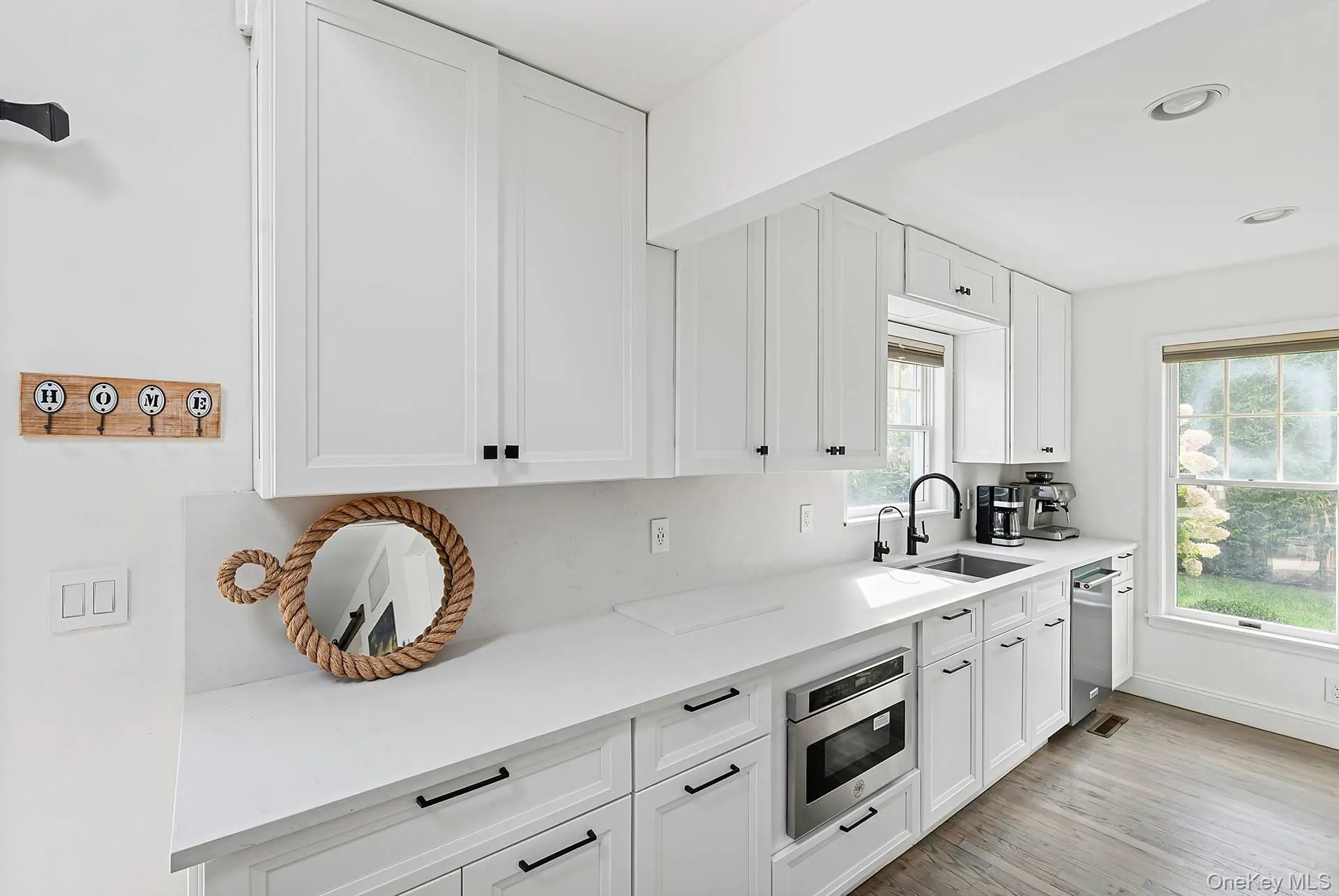 28 Windermere Drive, Southampton, NY, 4 Bedrooms Bedrooms, 16 Rooms Rooms,3 BathroomsBathrooms,Residential Lease,For Rent,Windermere,0,1000970 28 Windermere Drive, Southampton, NY, 4 Bedrooms Bedrooms, 16 Rooms Rooms,3 BathroomsBathrooms,Residential Lease,For Rent,Windermere,0,1000970