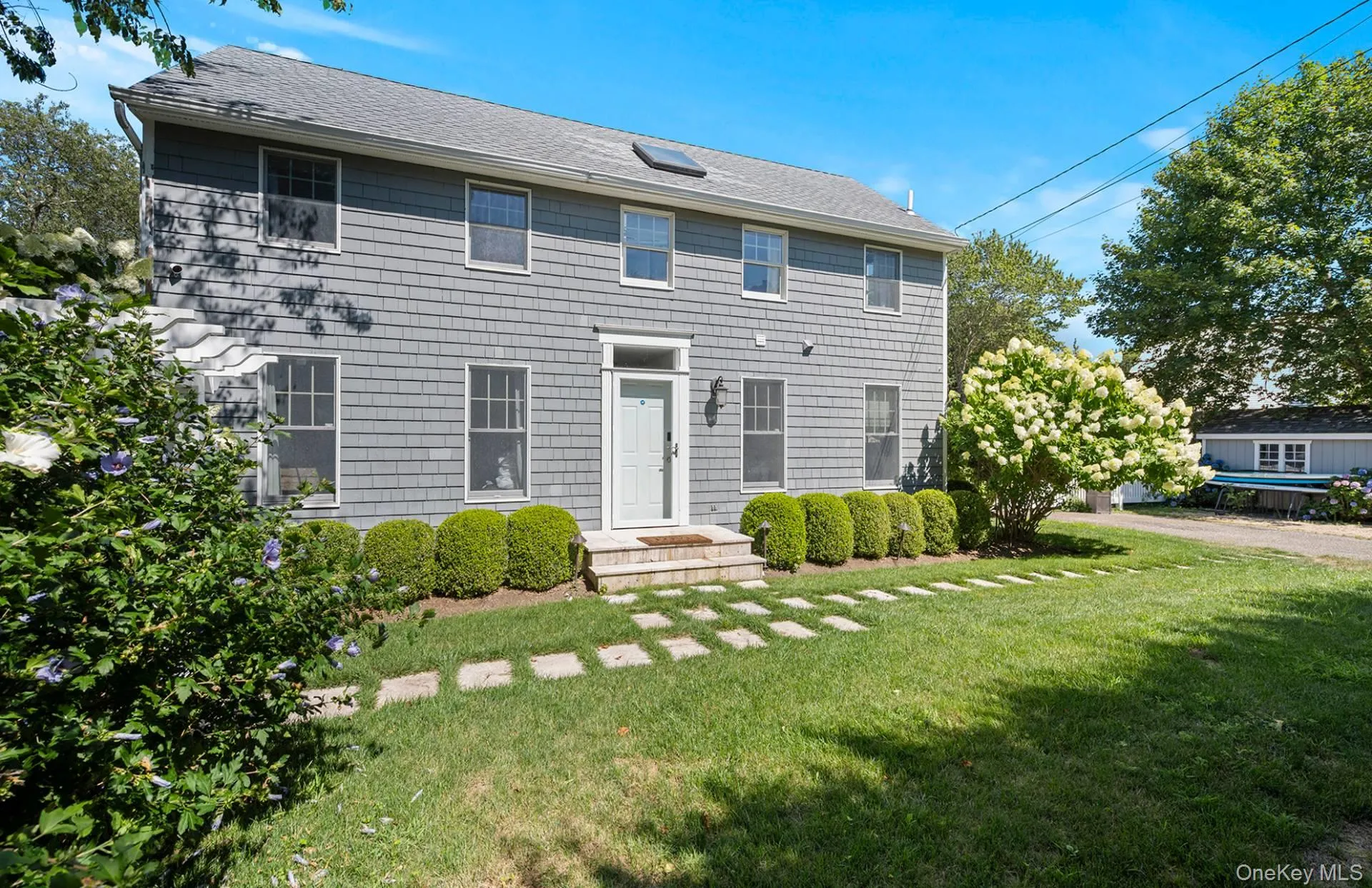 28 Windermere Drive, Southampton, NY, 4 Bedrooms Bedrooms, 16 Rooms Rooms,3 BathroomsBathrooms,Residential Lease,For Rent,Windermere,0,1000970 28 Windermere Drive, Southampton, NY, 4 Bedrooms Bedrooms, 16 Rooms Rooms,3 BathroomsBathrooms,Residential Lease,For Rent,Windermere,0,1000970