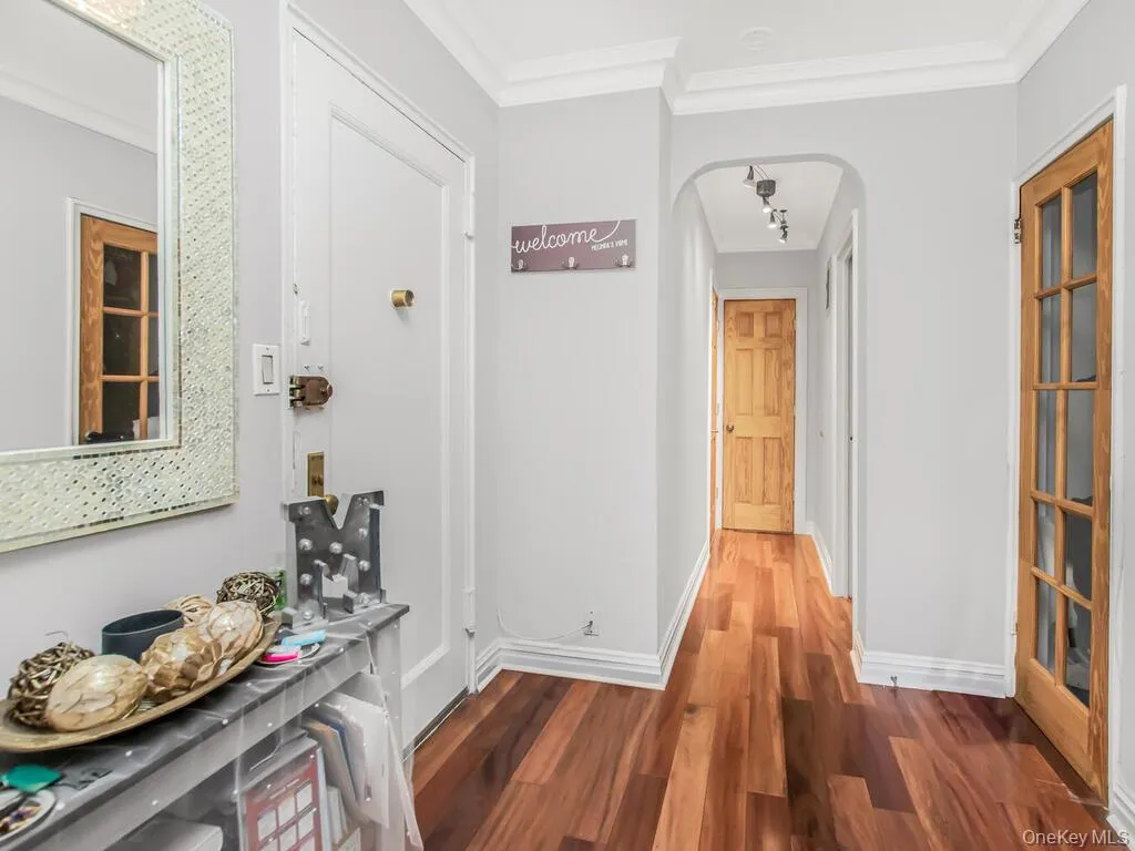 470 Broadway, Yonkers, NY, 1 Bedroom Bedrooms, 4 Rooms Rooms,1 BathroomBathrooms,Residential,For Rent,Broadway,0,1000974 470 Broadway, Yonkers, NY, 1 Bedroom Bedrooms, 4 Rooms Rooms,1 BathroomBathrooms,Residential,For Rent,Broadway,0,1000974