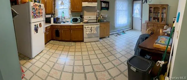 47 Lakeland Drive, Fallsburg, NY, 3 Bedrooms Bedrooms, 5 Rooms Rooms,2 BathroomsBathrooms,Residential Sale,For Rent,Lakeland,0,1000981 47 Lakeland Drive, Fallsburg, NY, 3 Bedrooms Bedrooms, 5 Rooms Rooms,2 BathroomsBathrooms,Residential Sale,For Rent,Lakeland,0,1000981