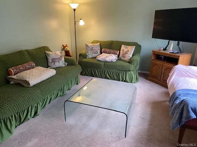 47 Lakeland Drive, Fallsburg, NY, 3 Bedrooms Bedrooms, 5 Rooms Rooms,2 BathroomsBathrooms,Residential Sale,For Rent,Lakeland,0,1000981 47 Lakeland Drive, Fallsburg, NY, 3 Bedrooms Bedrooms, 5 Rooms Rooms,2 BathroomsBathrooms,Residential Sale,For Rent,Lakeland,0,1000981
