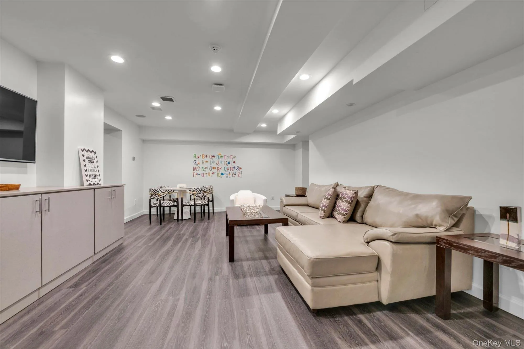 1304 Seawane Drive, Hempstead, NY, 7 Bedrooms Bedrooms, 11 Rooms Rooms,7 BathroomsBathrooms,Residential,For Rent,Seawane,0,1000982 1304 Seawane Drive, Hempstead, NY, 7 Bedrooms Bedrooms, 11 Rooms Rooms,7 BathroomsBathrooms,Residential,For Rent,Seawane,0,1000982