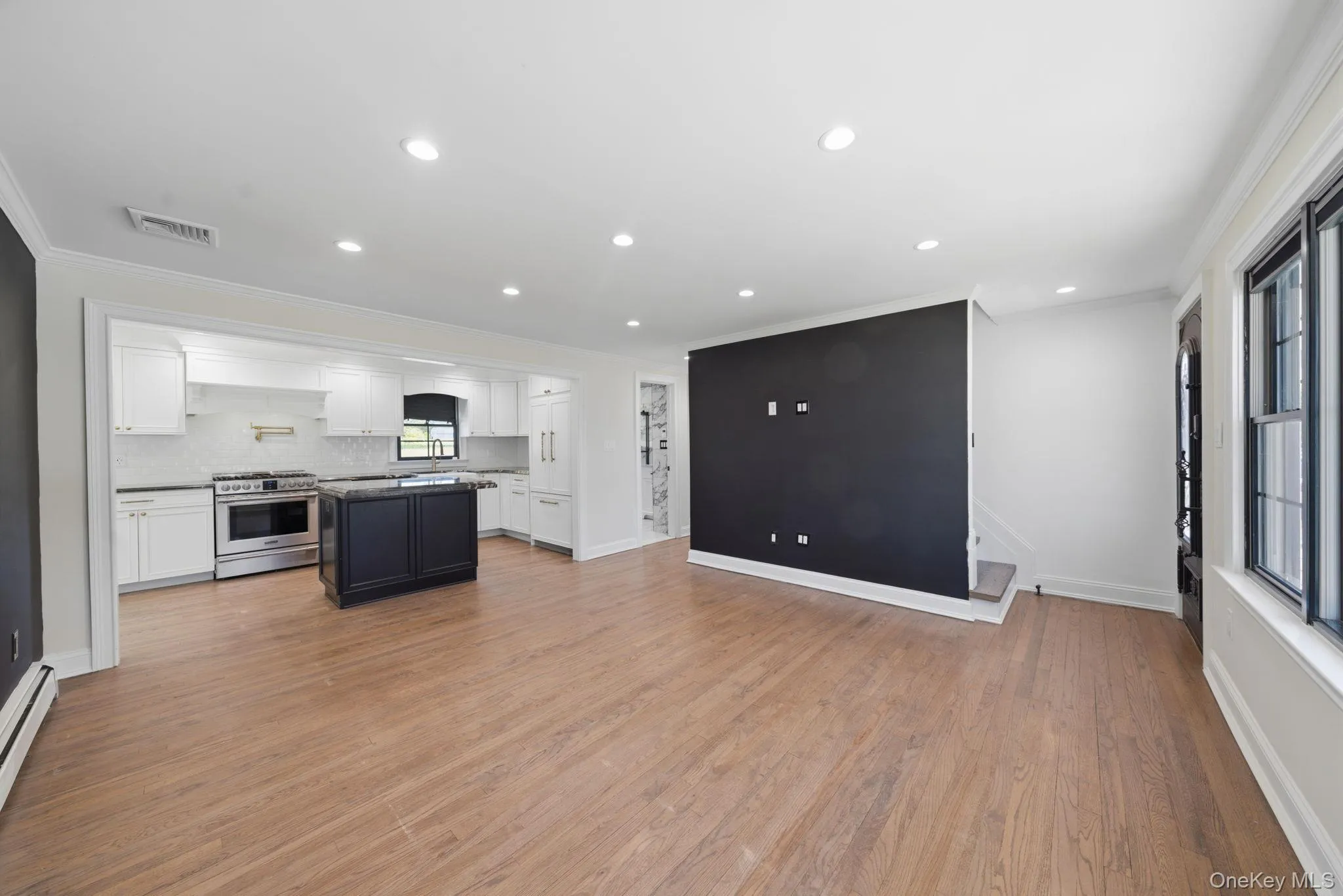 11 Lakewood Avenue, Brookhaven, NY, 4 Bedrooms Bedrooms, 7 Rooms Rooms,2 BathroomsBathrooms,Residential,For Rent,Lakewood,0,1000985 11 Lakewood Avenue, Brookhaven, NY, 4 Bedrooms Bedrooms, 7 Rooms Rooms,2 BathroomsBathrooms,Residential,For Rent,Lakewood,0,1000985