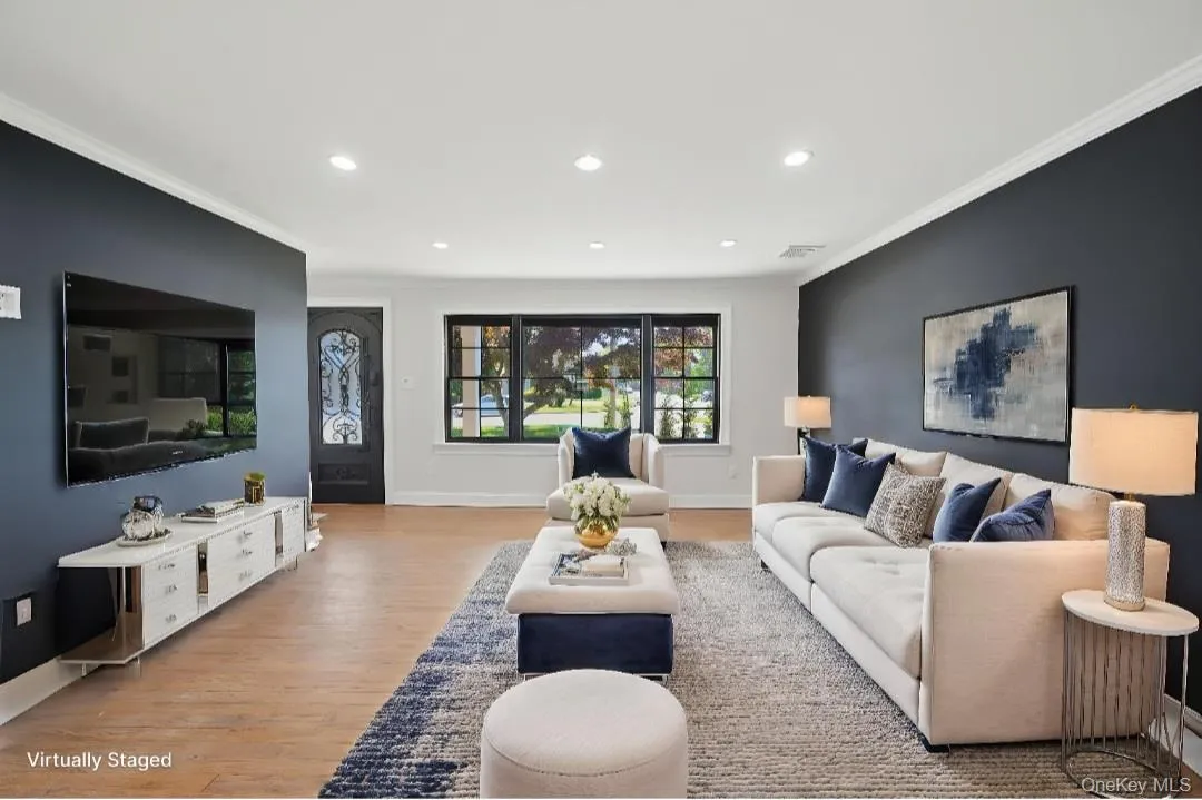 11 Lakewood Avenue, Brookhaven, NY, 4 Bedrooms Bedrooms, 7 Rooms Rooms,2 BathroomsBathrooms,Residential,For Rent,Lakewood,0,1000985 11 Lakewood Avenue, Brookhaven, NY, 4 Bedrooms Bedrooms, 7 Rooms Rooms,2 BathroomsBathrooms,Residential,For Rent,Lakewood,0,1000985