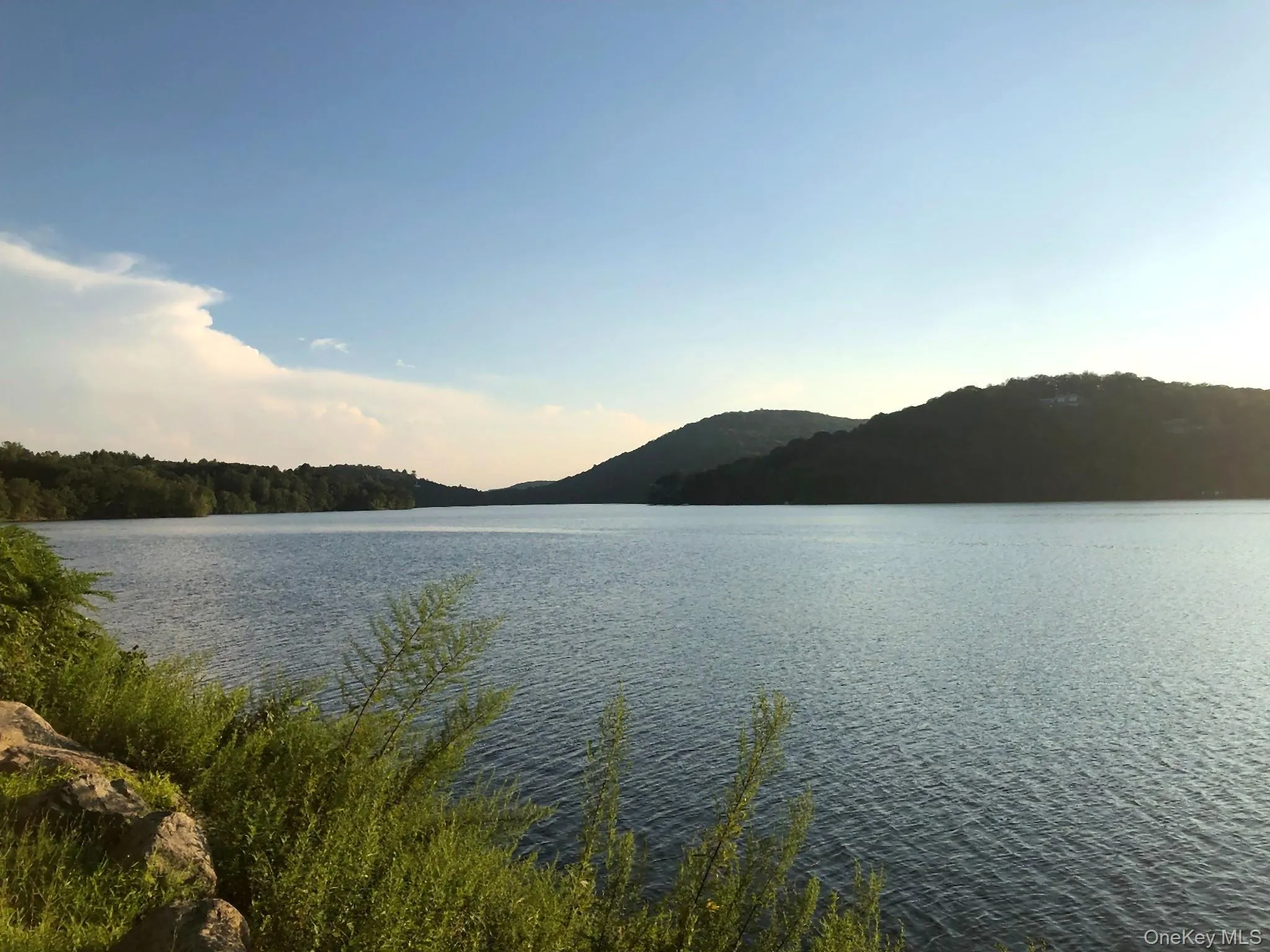 20 Ridge Road, Tuxedo, NY, 3 Bedrooms Bedrooms, 5 Rooms Rooms,1 BathroomBathrooms,Residential Lease,For Rent,Ridge,0,1000986 20 Ridge Road, Tuxedo, NY, 3 Bedrooms Bedrooms, 5 Rooms Rooms,1 BathroomBathrooms,Residential Lease,For Rent,Ridge,0,1000986
