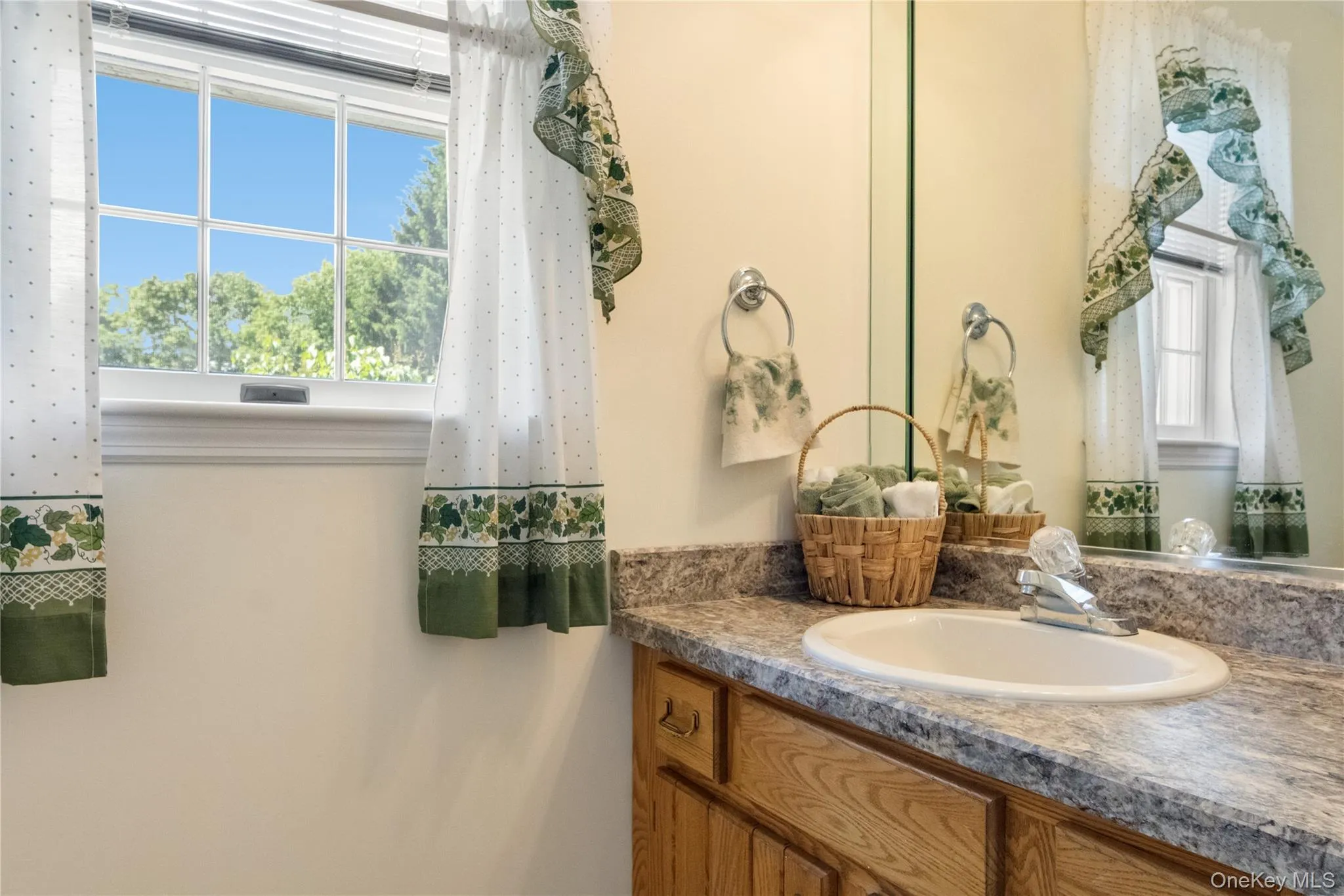 214 Mombasha Road, Monroe, NY, 4 Bedrooms Bedrooms, 9 Rooms Rooms,2 BathroomsBathrooms,Residential,For Rent,Mombasha,0,1000989 214 Mombasha Road, Monroe, NY, 4 Bedrooms Bedrooms, 9 Rooms Rooms,2 BathroomsBathrooms,Residential,For Rent,Mombasha,0,1000989