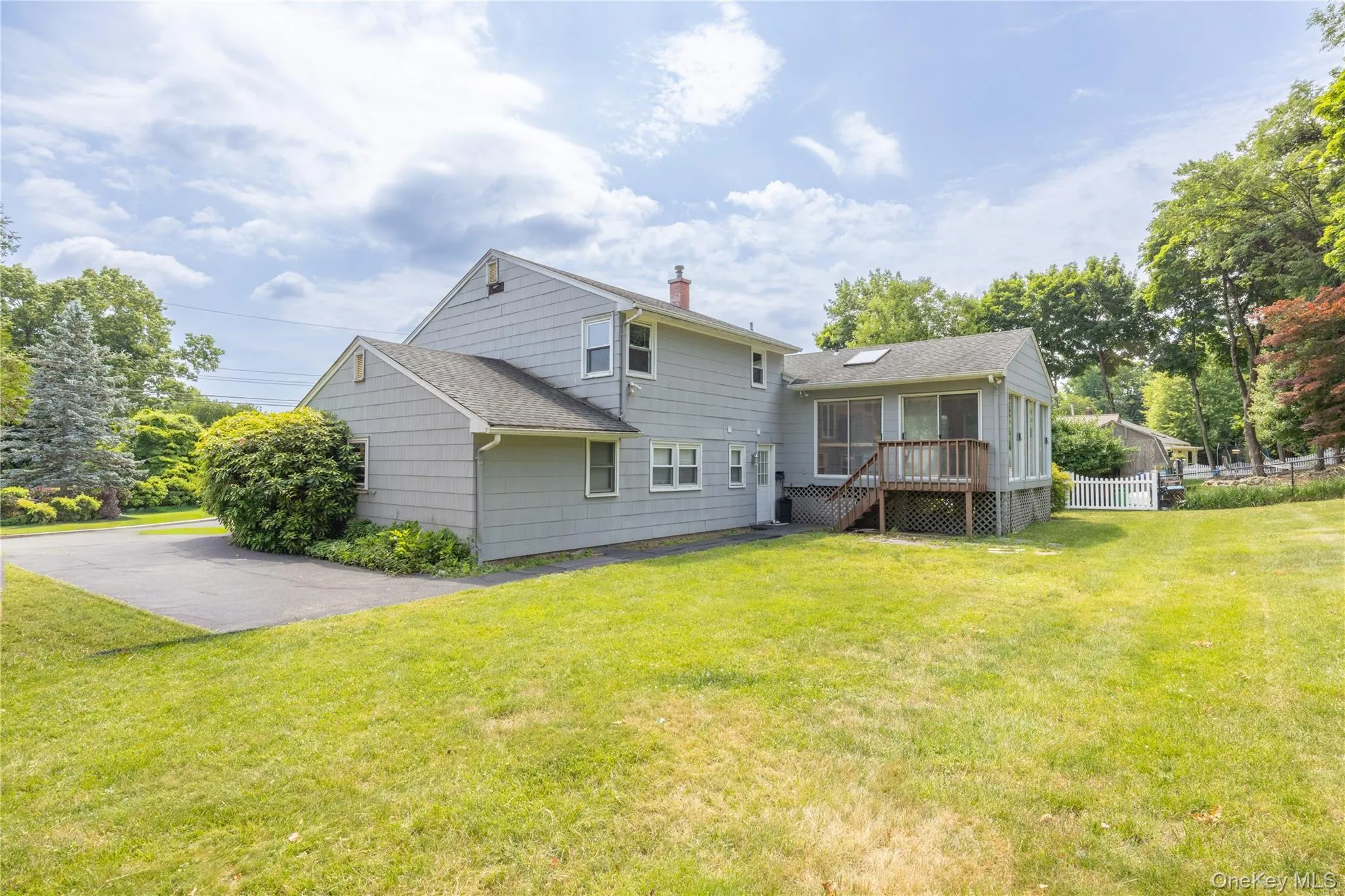 23 Lark Street, Orangetown, NY, 4 Bedrooms Bedrooms, 9 Rooms Rooms,2 BathroomsBathrooms,Residential,For Rent,Lark,0,1000990 23 Lark Street, Orangetown, NY, 4 Bedrooms Bedrooms, 9 Rooms Rooms,2 BathroomsBathrooms,Residential,For Rent,Lark,0,1000990