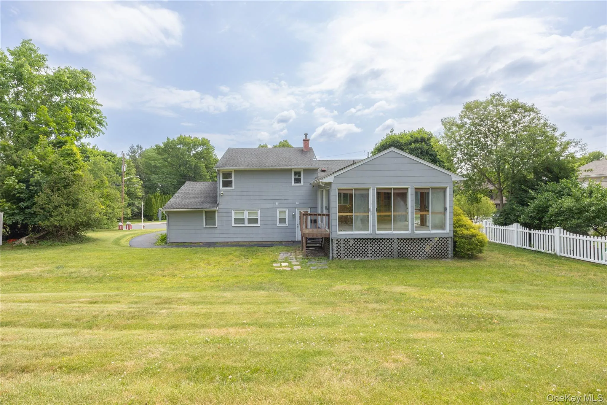 23 Lark Street, Orangetown, NY, 4 Bedrooms Bedrooms, 9 Rooms Rooms,2 BathroomsBathrooms,Residential,For Rent,Lark,0,1000990 23 Lark Street, Orangetown, NY, 4 Bedrooms Bedrooms, 9 Rooms Rooms,2 BathroomsBathrooms,Residential,For Rent,Lark,0,1000990