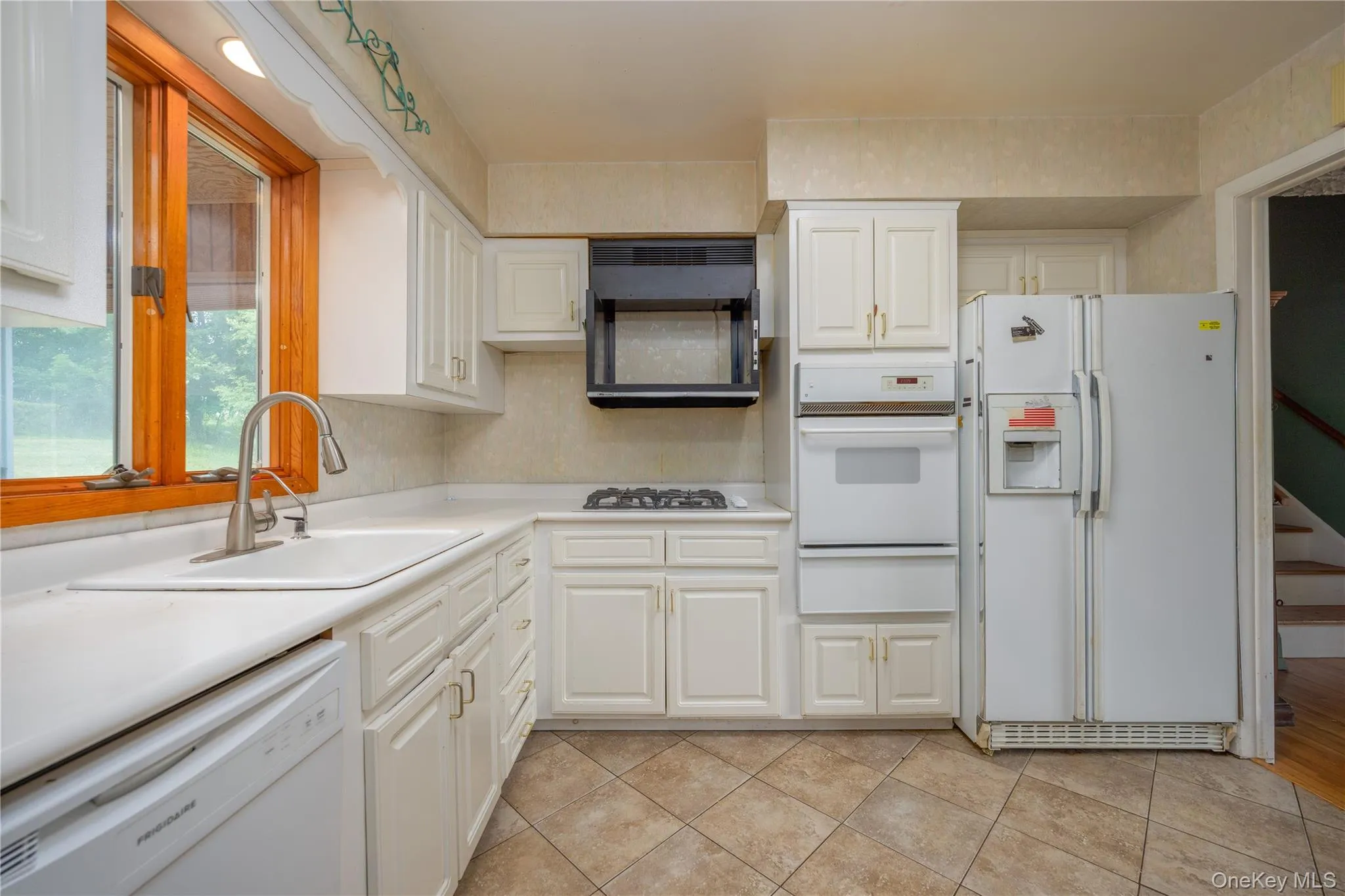 23 Lark Street, Orangetown, NY, 4 Bedrooms Bedrooms, 9 Rooms Rooms,2 BathroomsBathrooms,Residential,For Rent,Lark,0,1000990 23 Lark Street, Orangetown, NY, 4 Bedrooms Bedrooms, 9 Rooms Rooms,2 BathroomsBathrooms,Residential,For Rent,Lark,0,1000990
