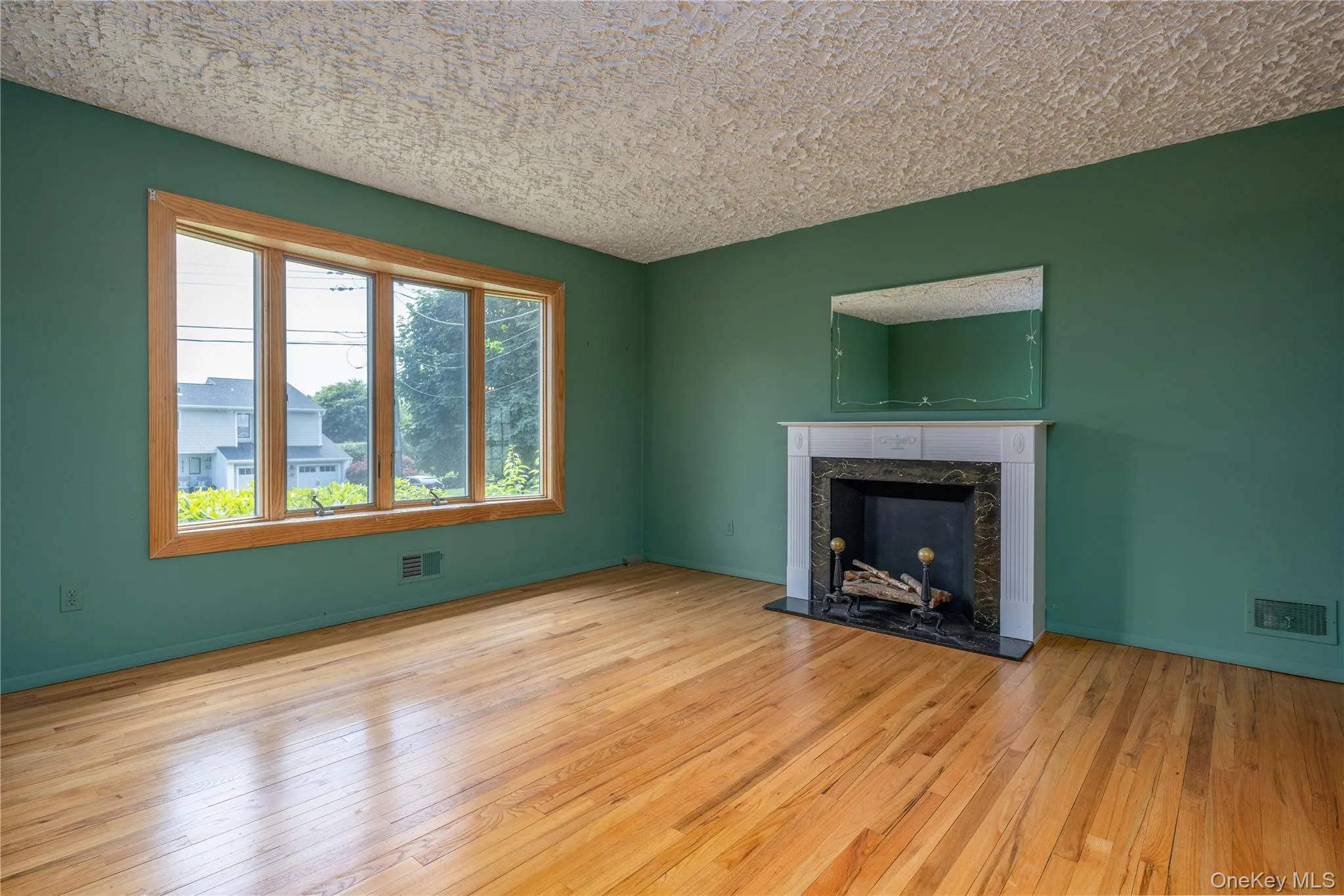 23 Lark Street, Orangetown, NY, 4 Bedrooms Bedrooms, 9 Rooms Rooms,2 BathroomsBathrooms,Residential,For Rent,Lark,0,1000990 23 Lark Street, Orangetown, NY, 4 Bedrooms Bedrooms, 9 Rooms Rooms,2 BathroomsBathrooms,Residential,For Rent,Lark,0,1000990