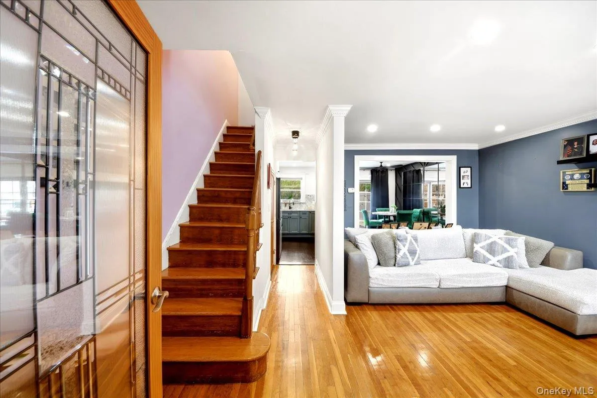 709 Logan Avenue, New York, NY, 3 Bedrooms Bedrooms, 8 Rooms Rooms,2 BathroomsBathrooms,Residential Sale,For Rent,Logan,0,1000992 709 Logan Avenue, New York, NY, 3 Bedrooms Bedrooms, 8 Rooms Rooms,2 BathroomsBathrooms,Residential Sale,For Rent,Logan,0,1000992
