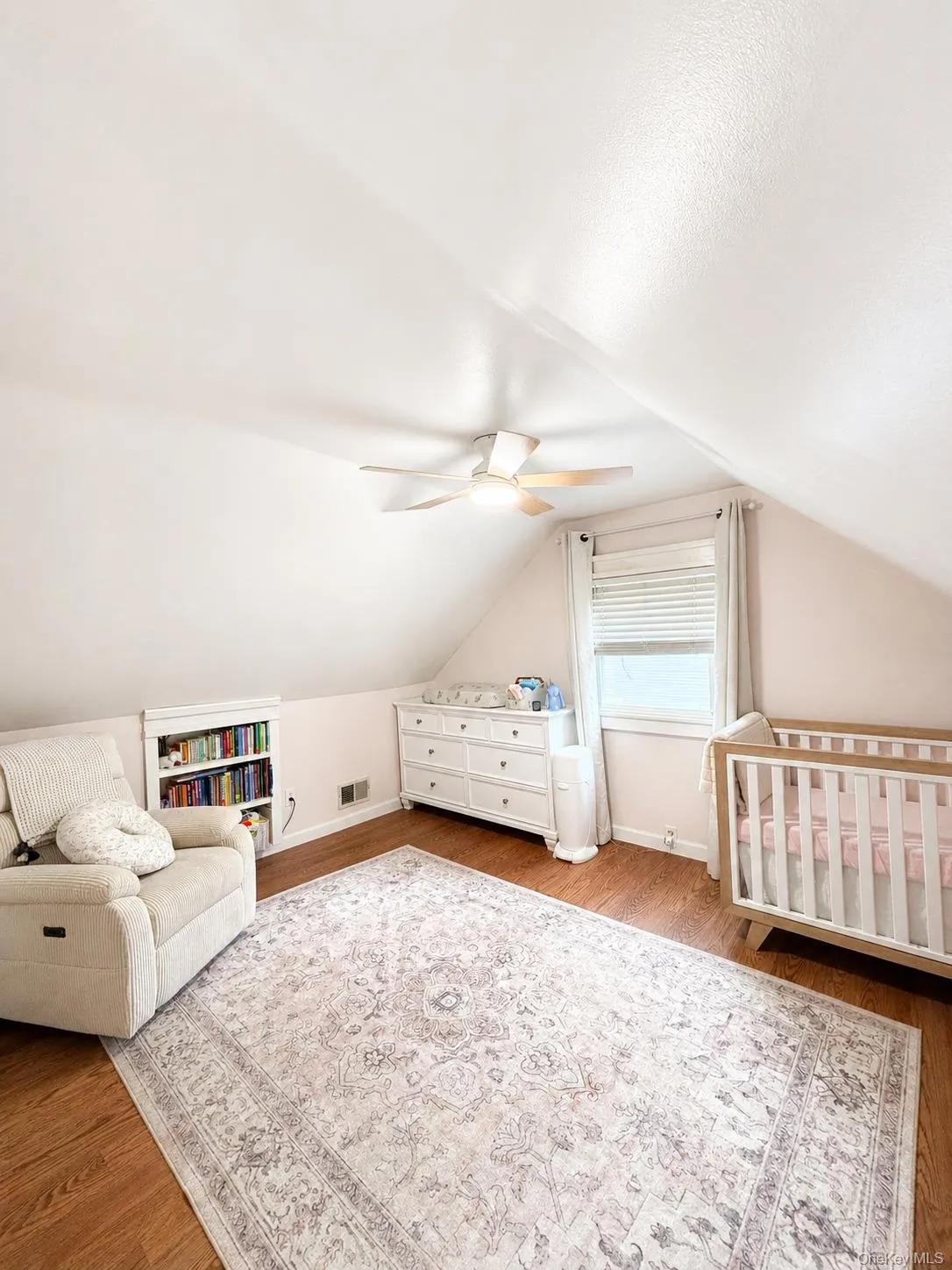 Upstairs babies bedroom Upstairs babies bedroom