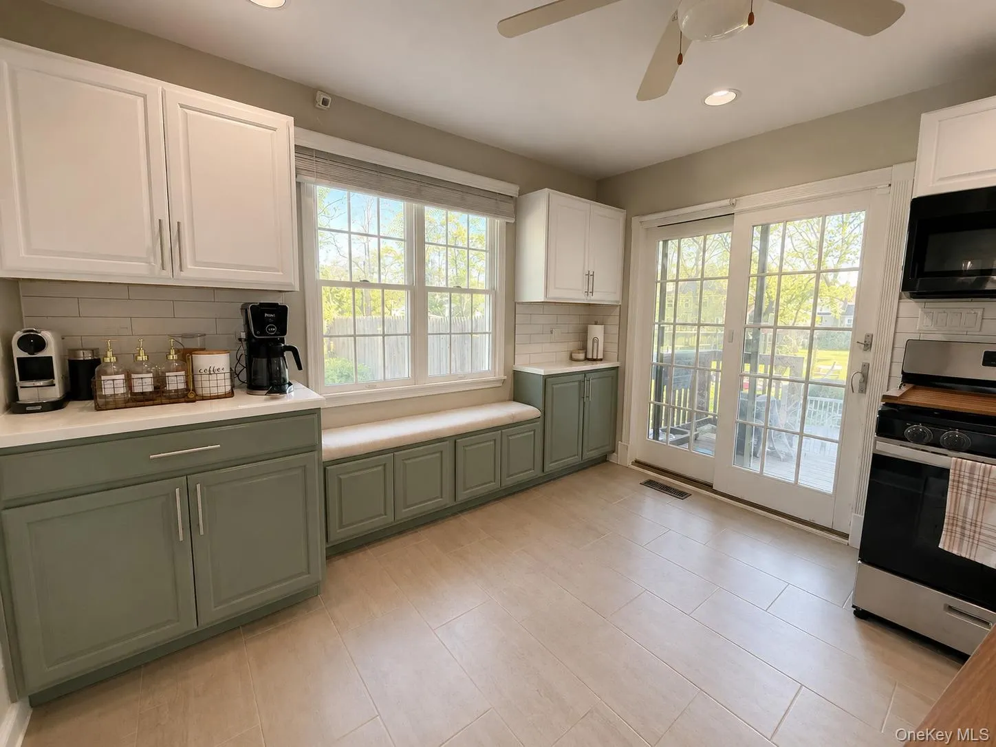 175 Noel Drive, Brookhaven, NY, 3 Bedrooms Bedrooms, 6 Rooms Rooms,2 BathroomsBathrooms,Residential,For Rent,Noel,0,1000993 175 Noel Drive, Brookhaven, NY, 3 Bedrooms Bedrooms, 6 Rooms Rooms,2 BathroomsBathrooms,Residential,For Rent,Noel,0,1000993